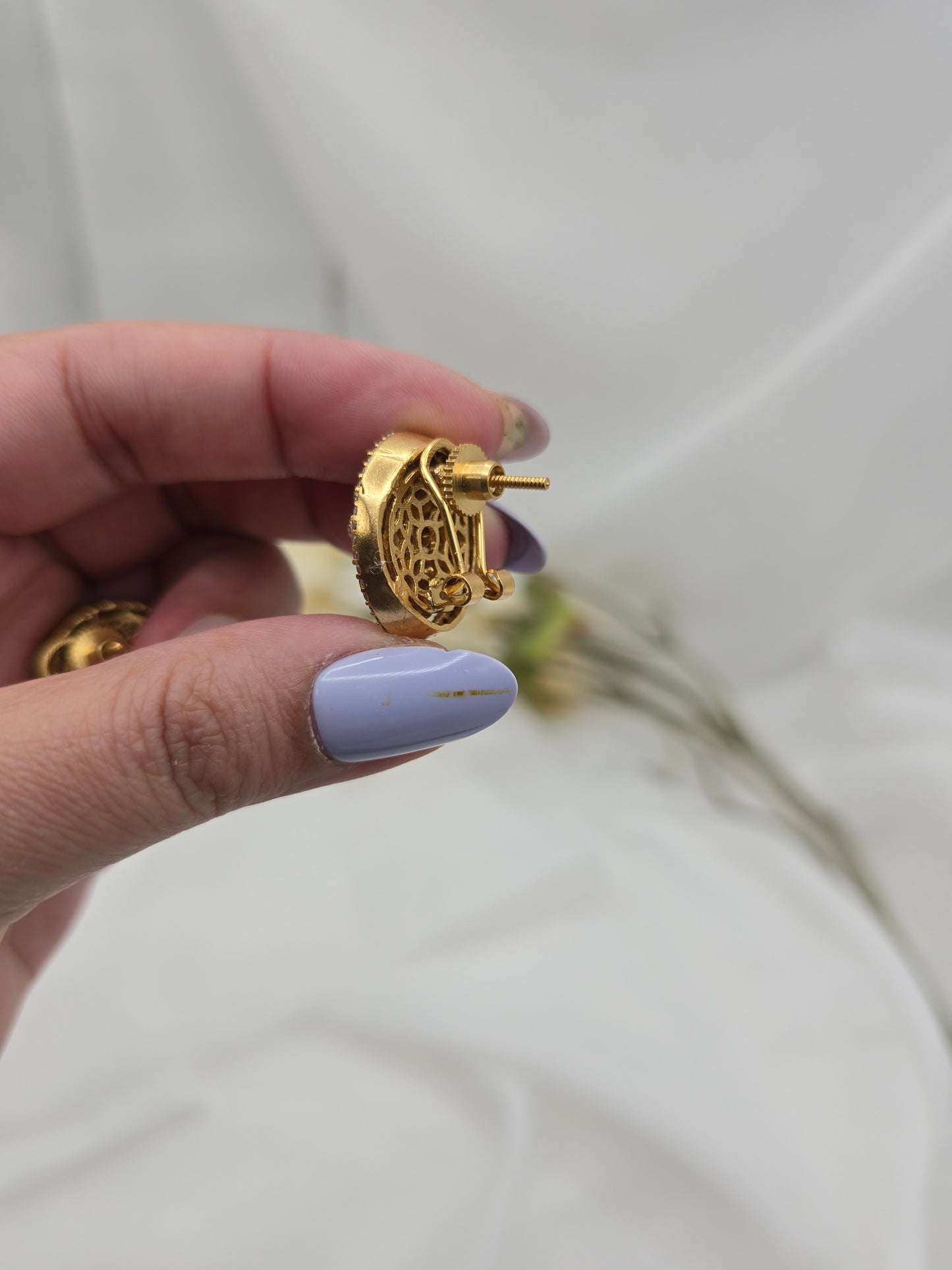 Sarika gold plated kundan studs