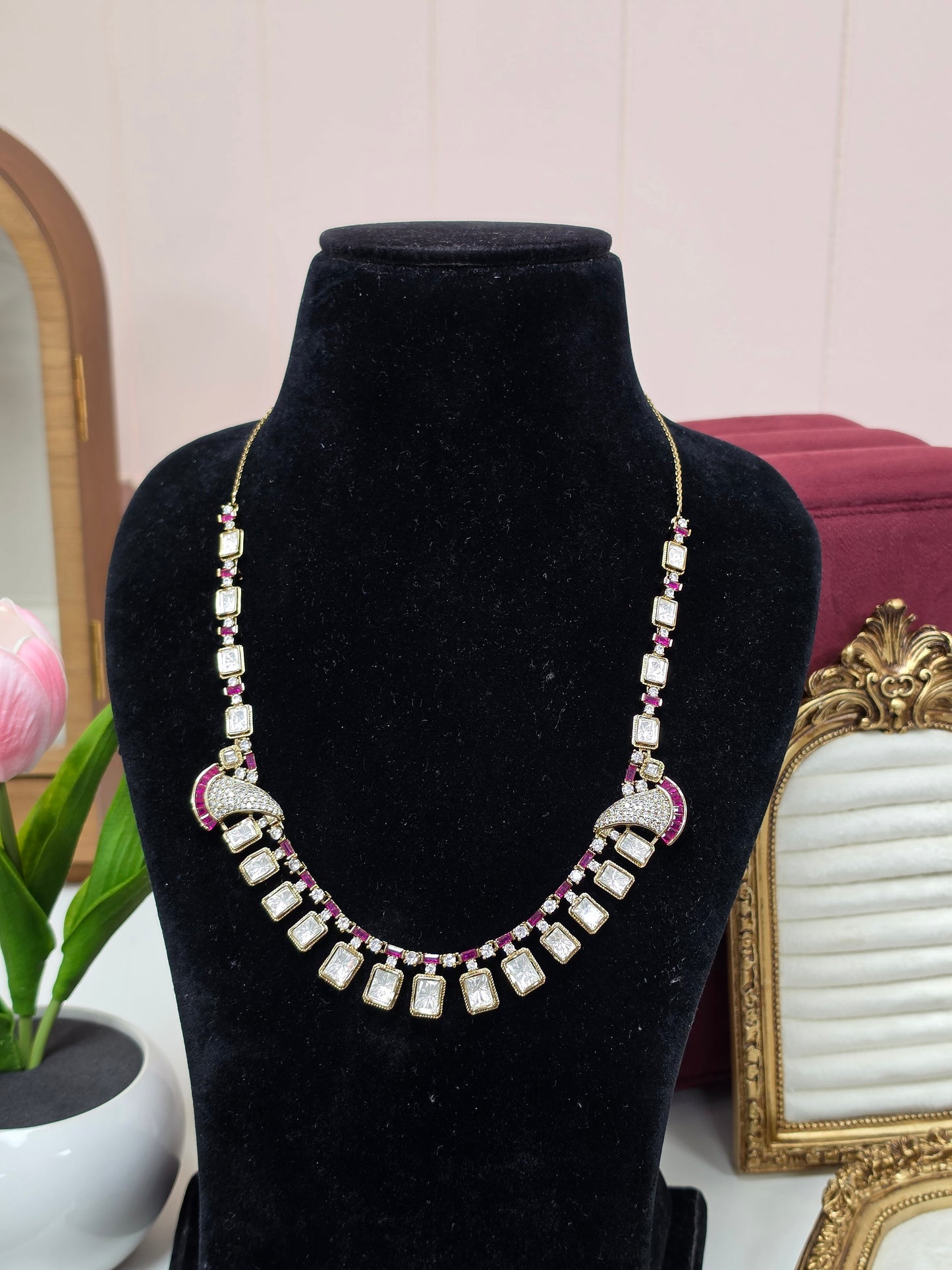 Shreya premium mosonaite kundan set(Ruby)