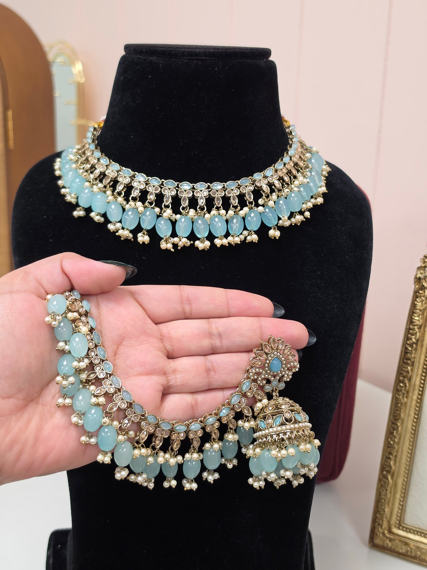Dhruvi polki set