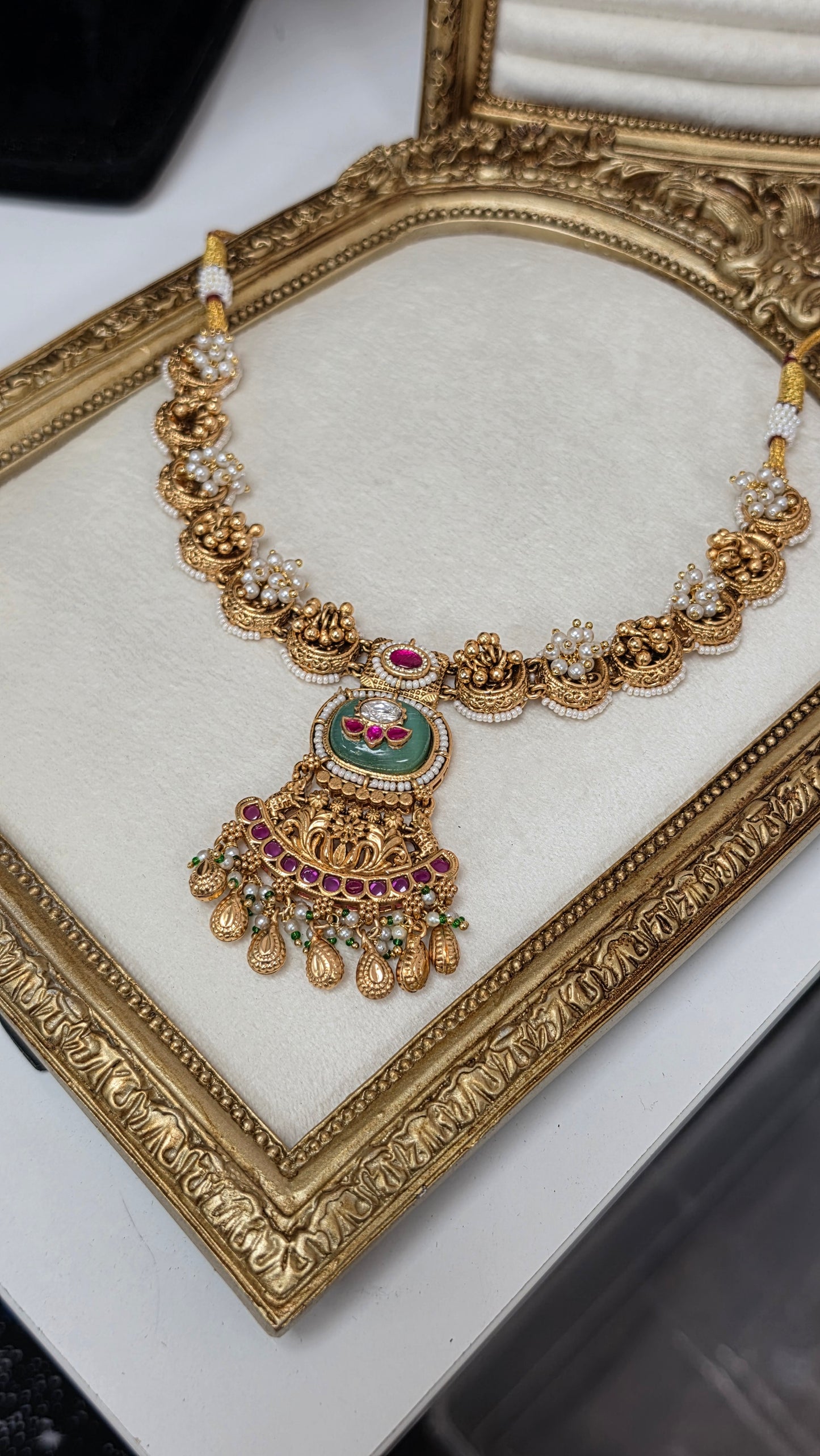 Kaveri heritage gold plated set