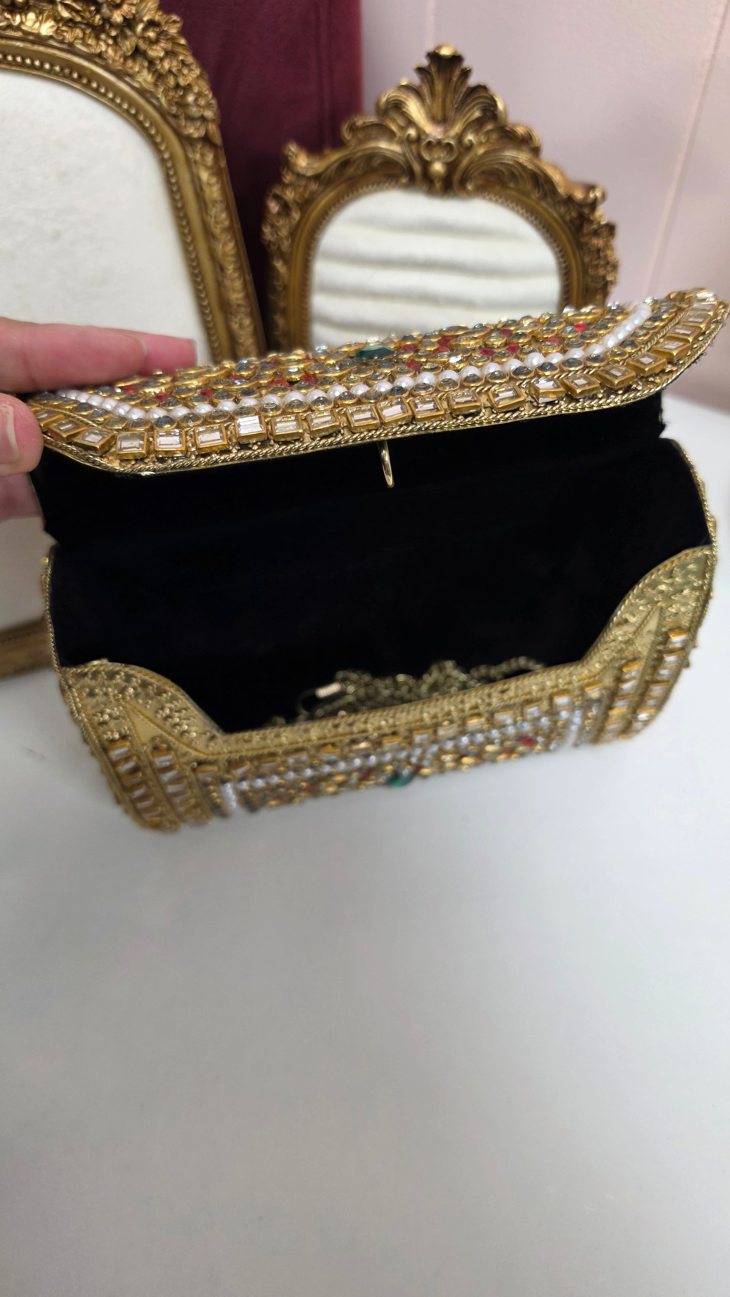 Radha kundan brass clutch