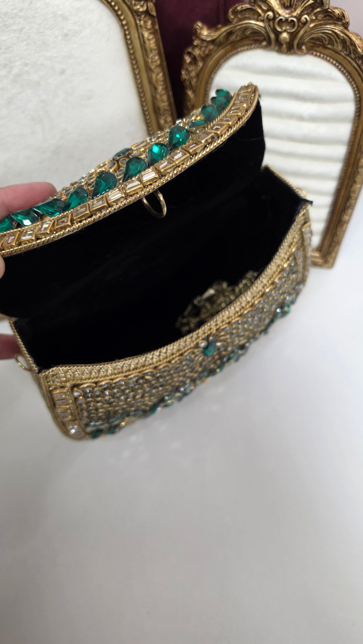Shama kundan brass clutch