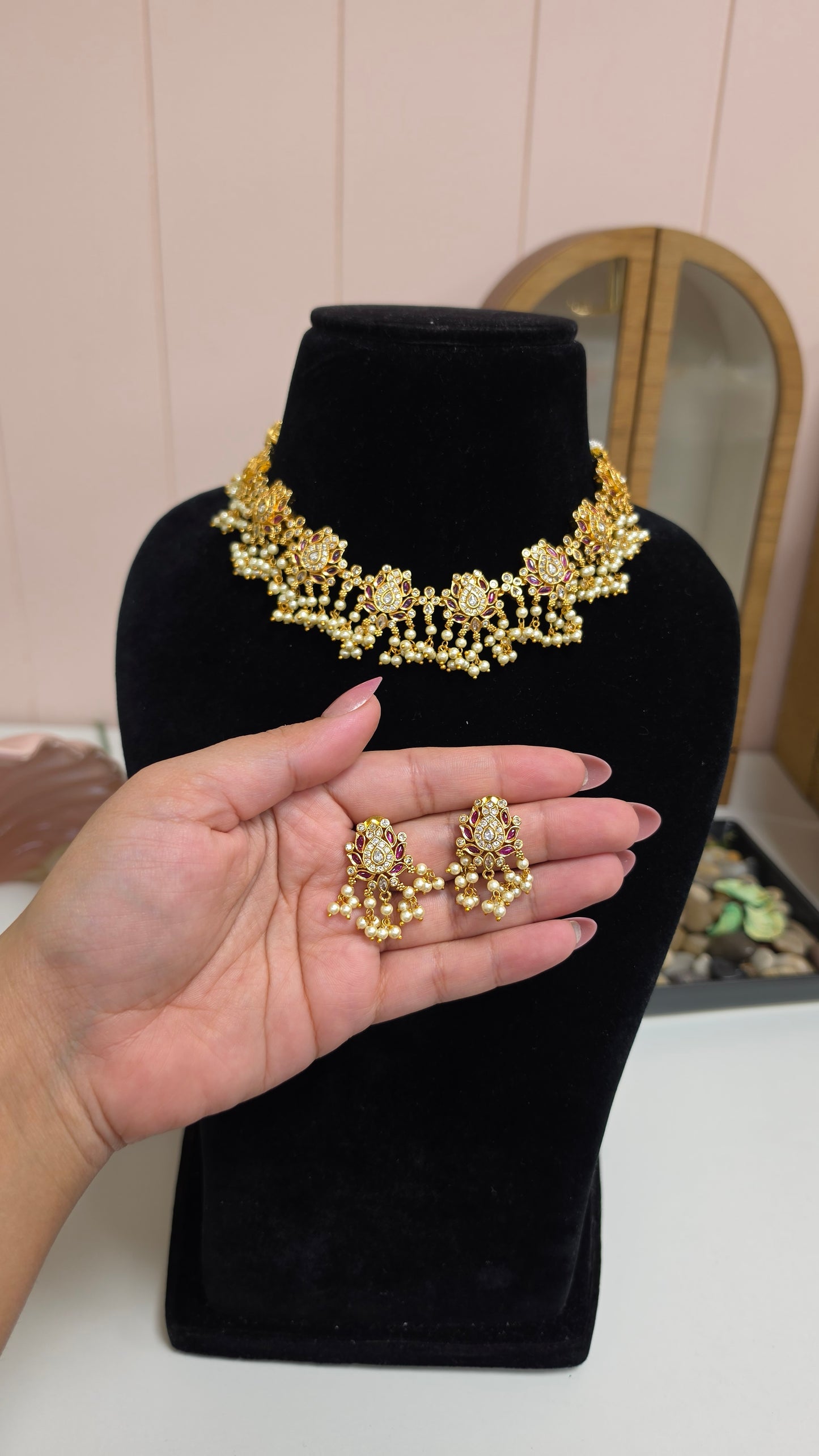 Jasmira kundan set