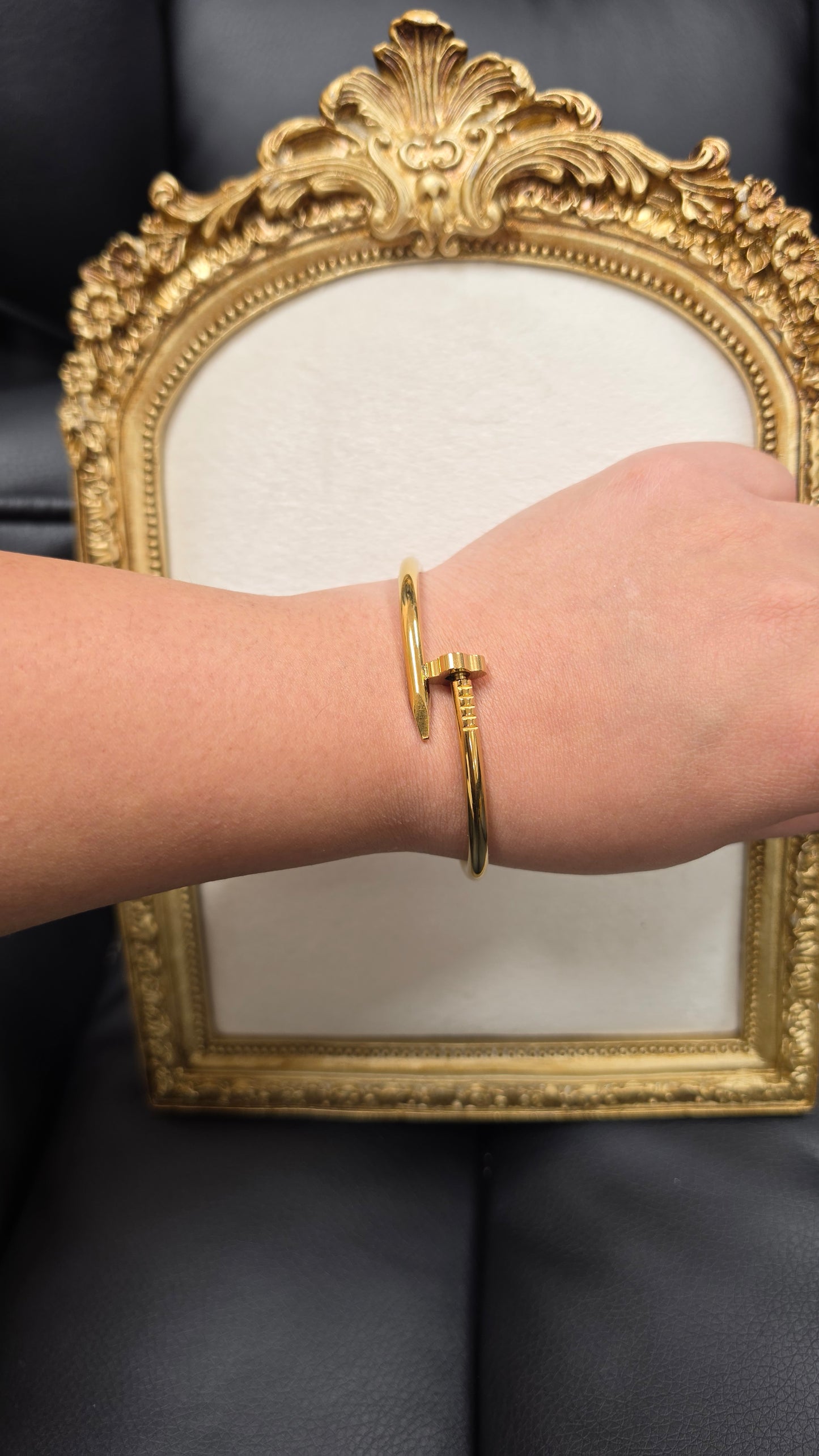 Bracelet for bhabhi( women)