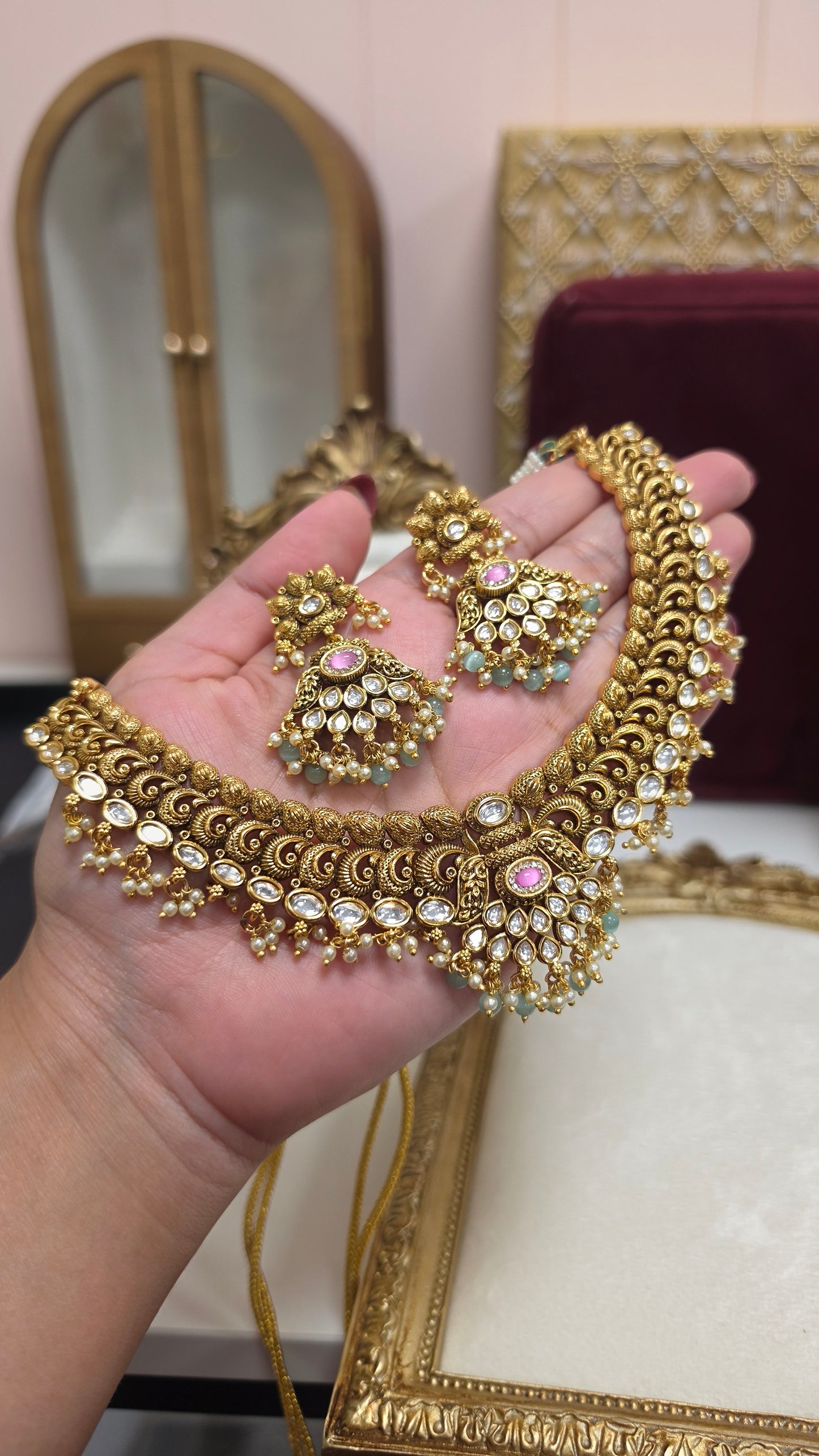 Amna premium heritage kundan set