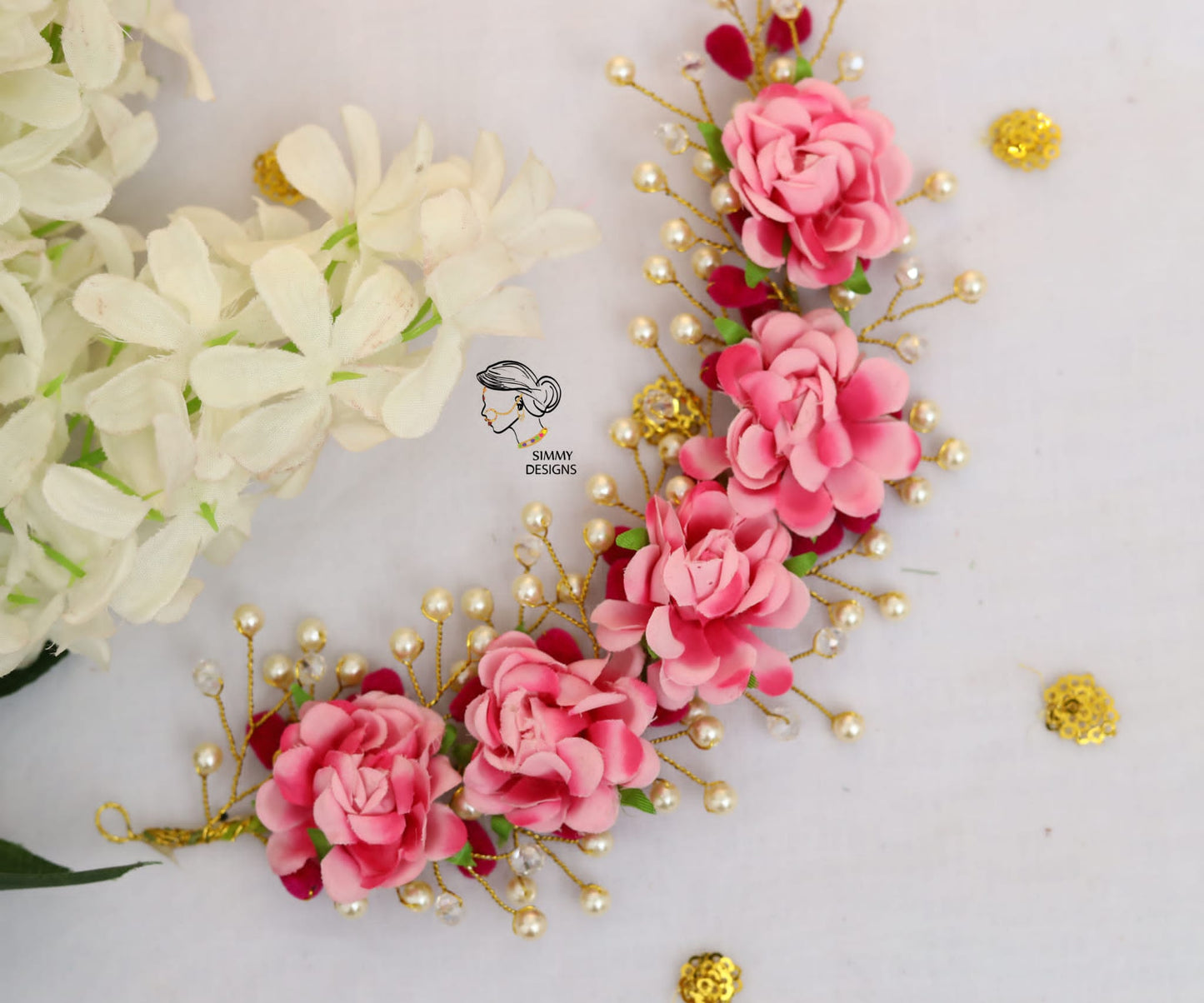 Peach or pink Hair accessory