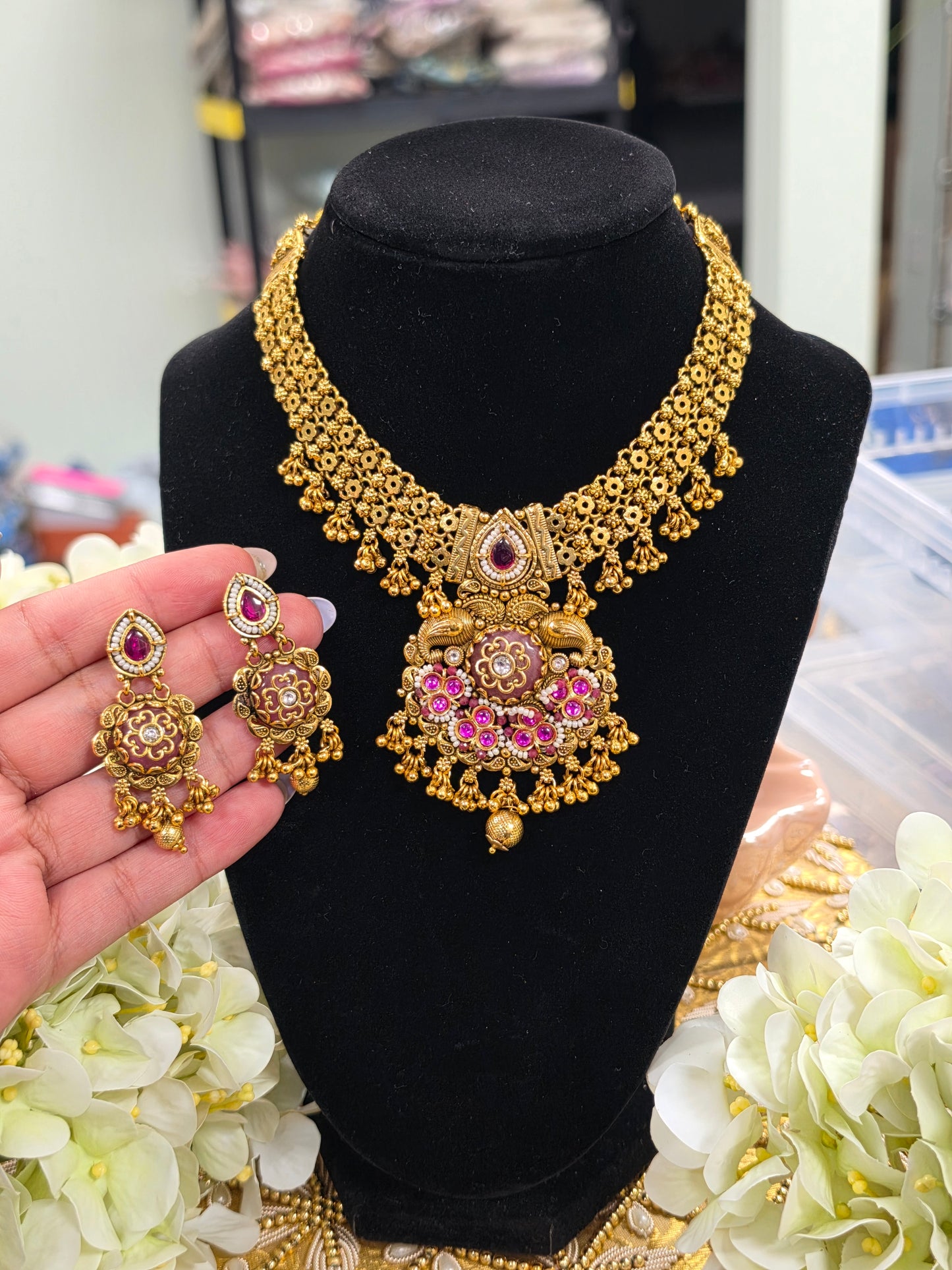 Purvi heritage gold plated set