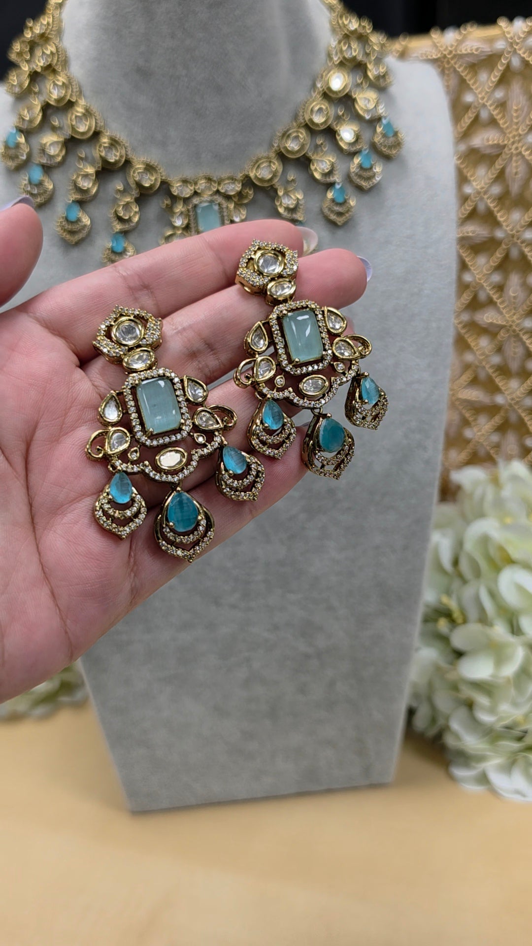 Seerat kundan set