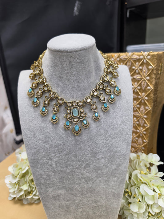 Seerat kundan set