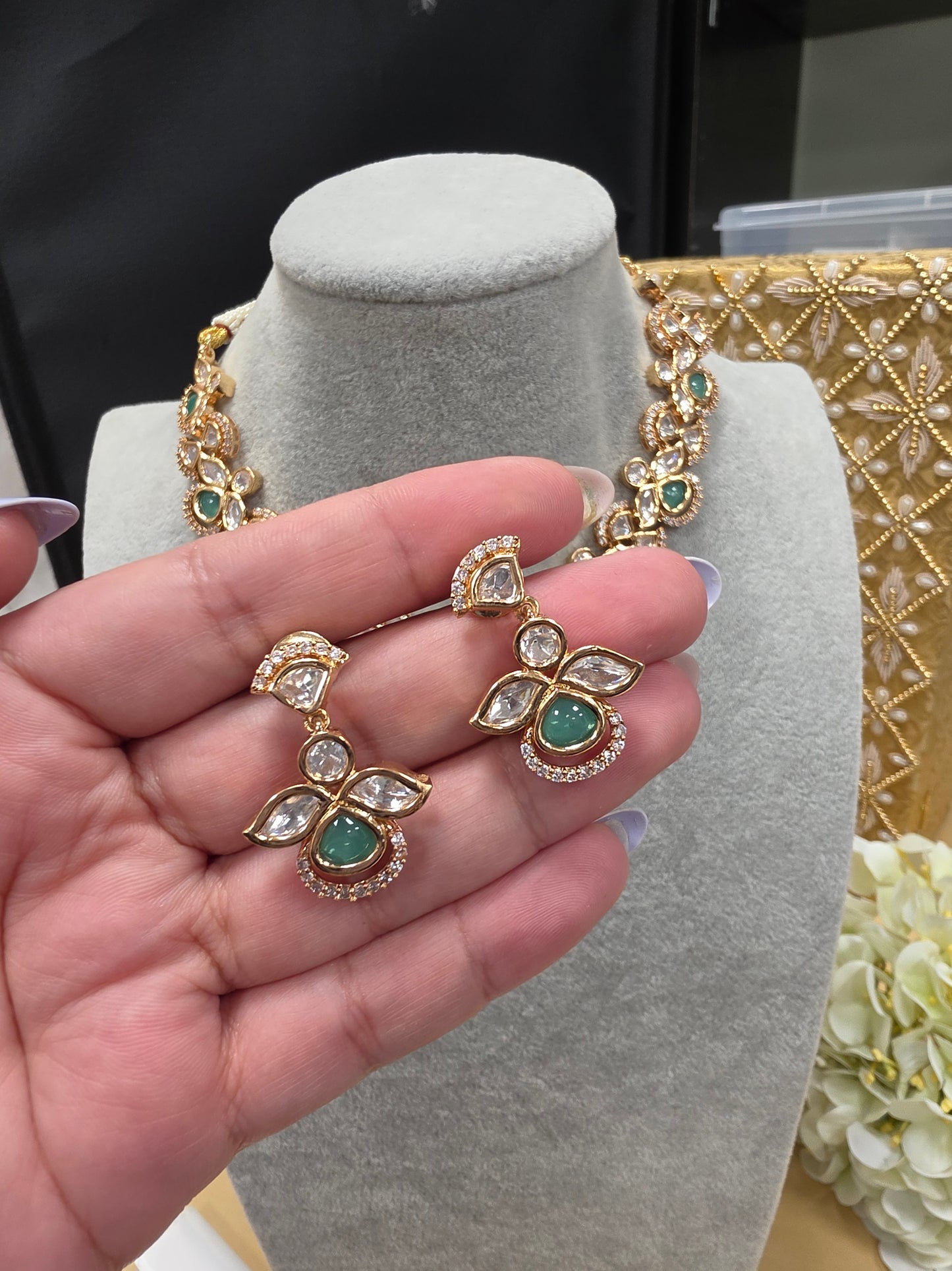 Preet gold plated kundan set