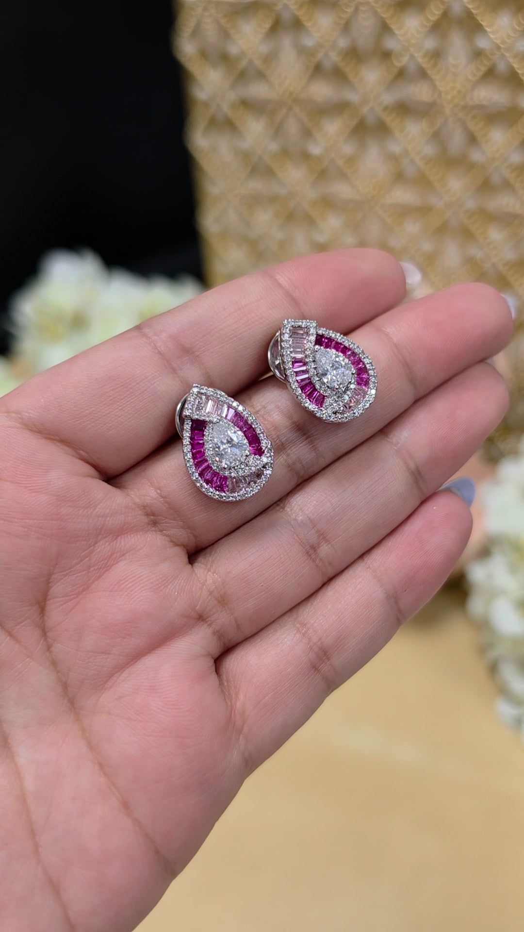Oma WG plated Studs