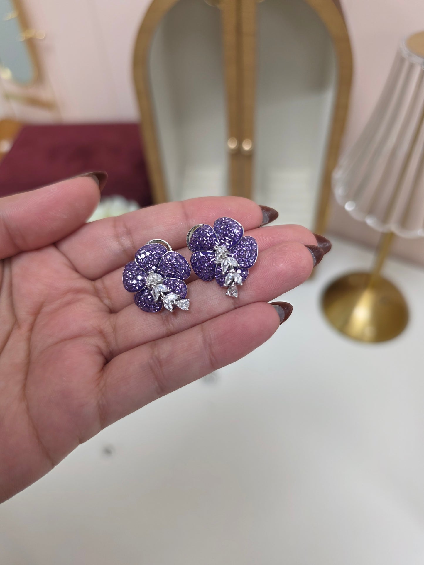 Krisha WG plated Studs