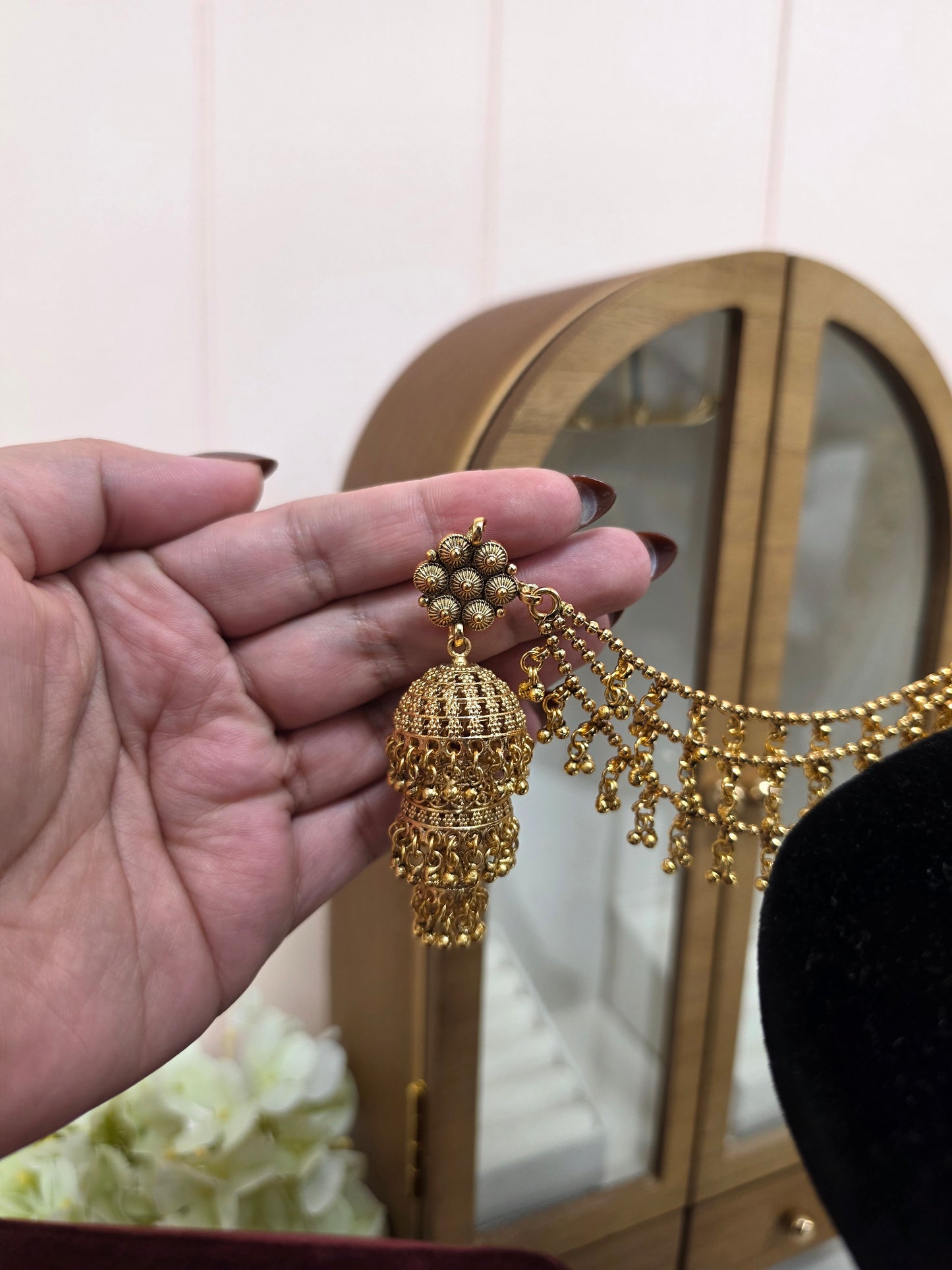Simran gold choker set
