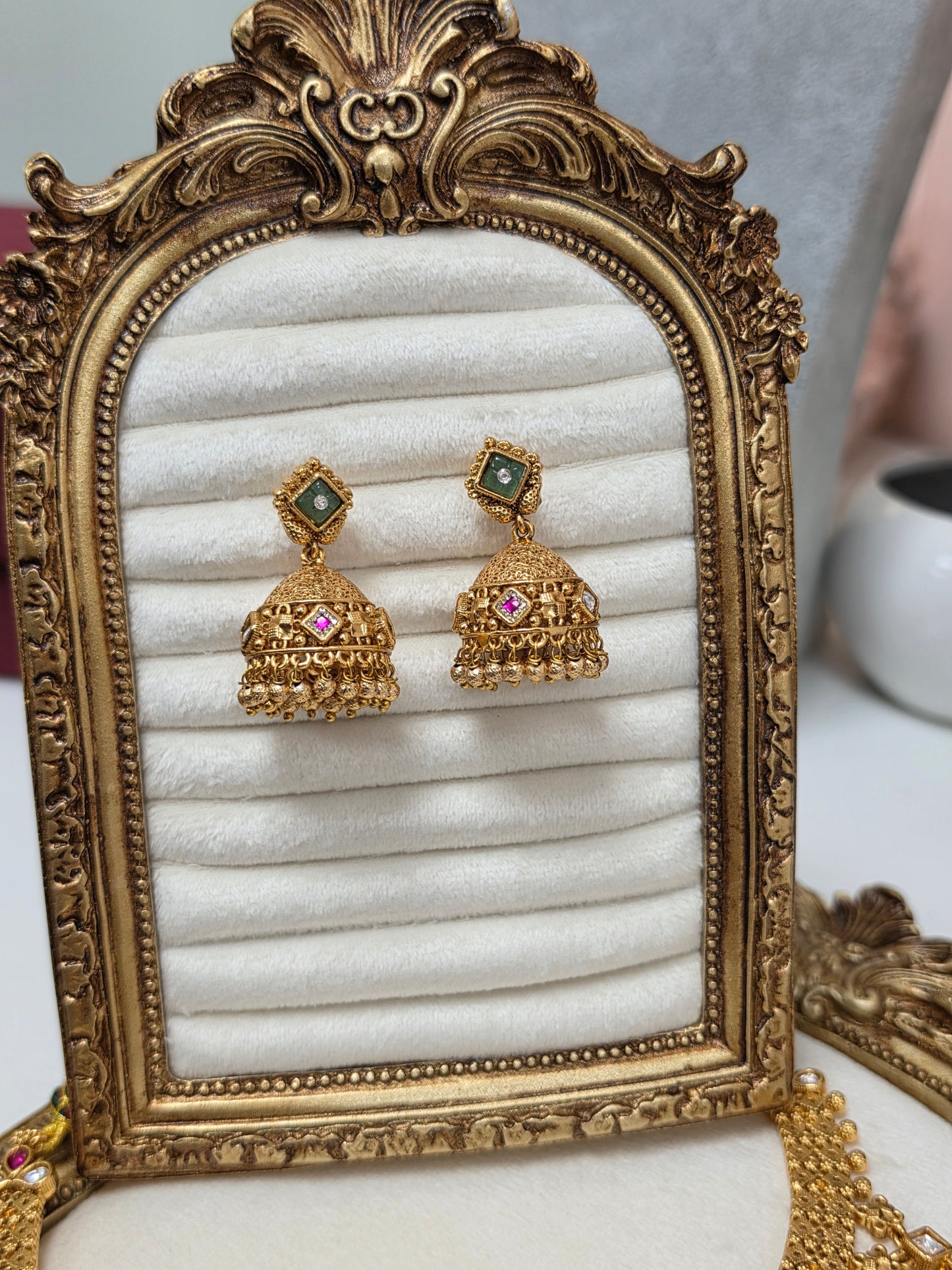 Ruhani heritage gold plated set