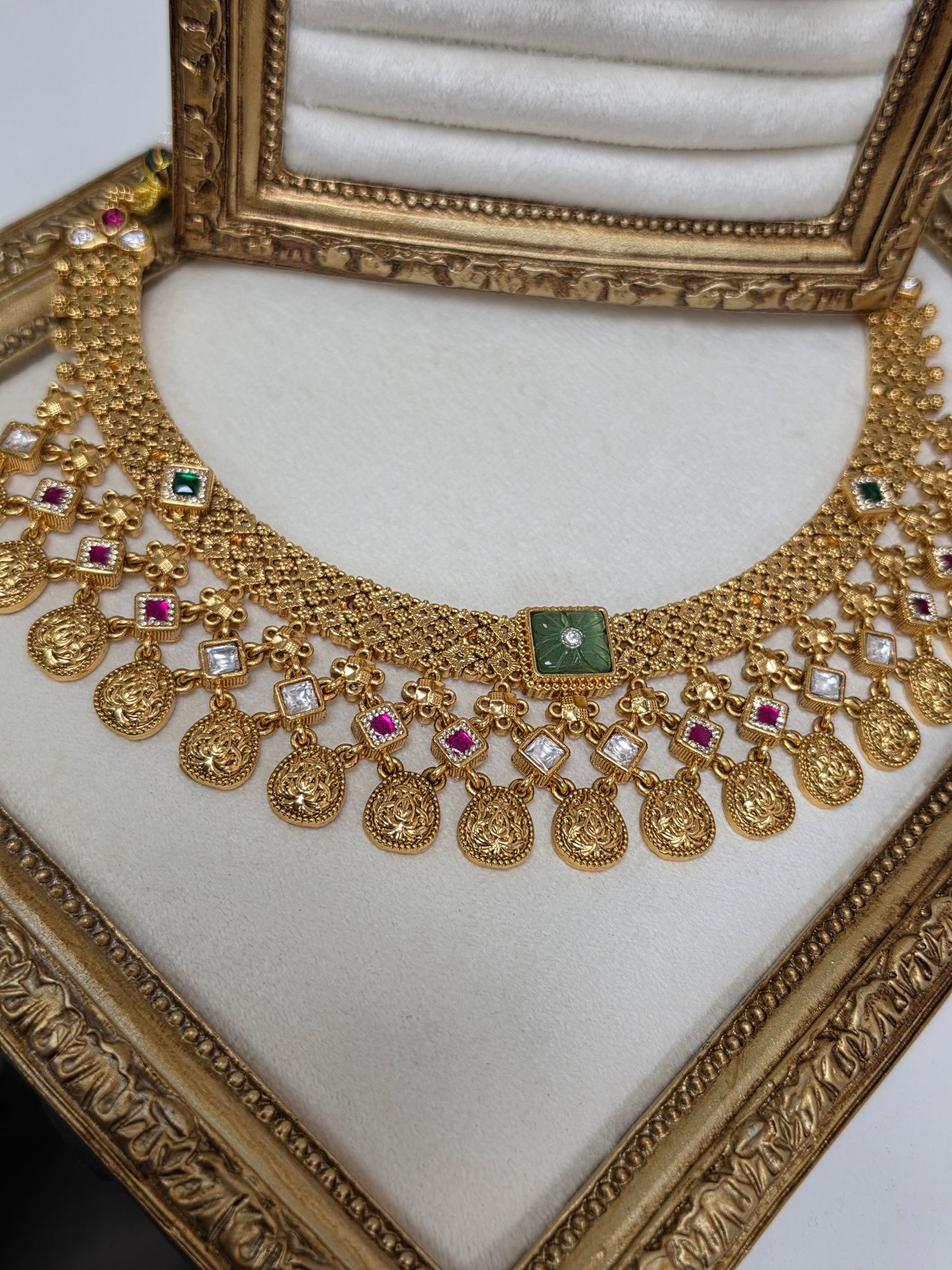 Ruhani heritage gold plated set