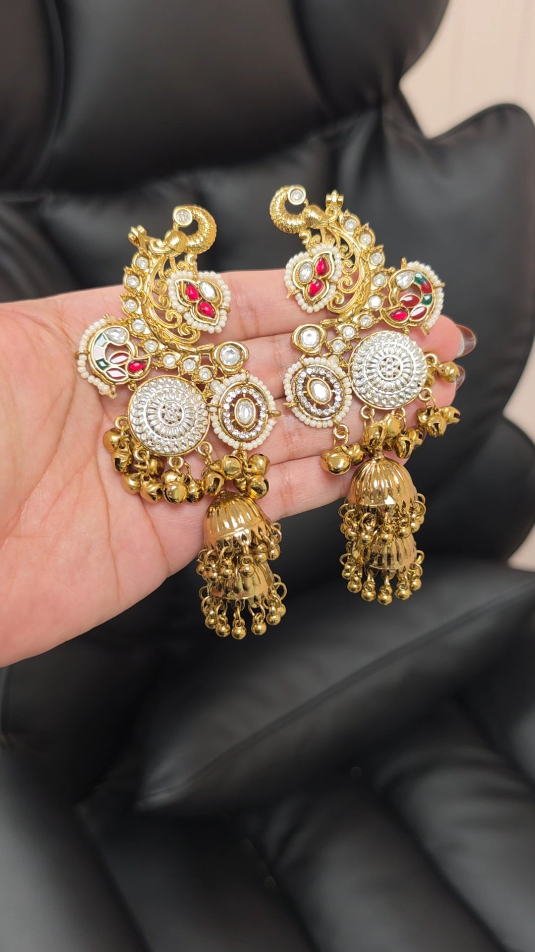 Vihana cuff earrings