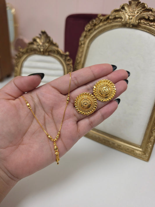 Sarika gold plated chain Set