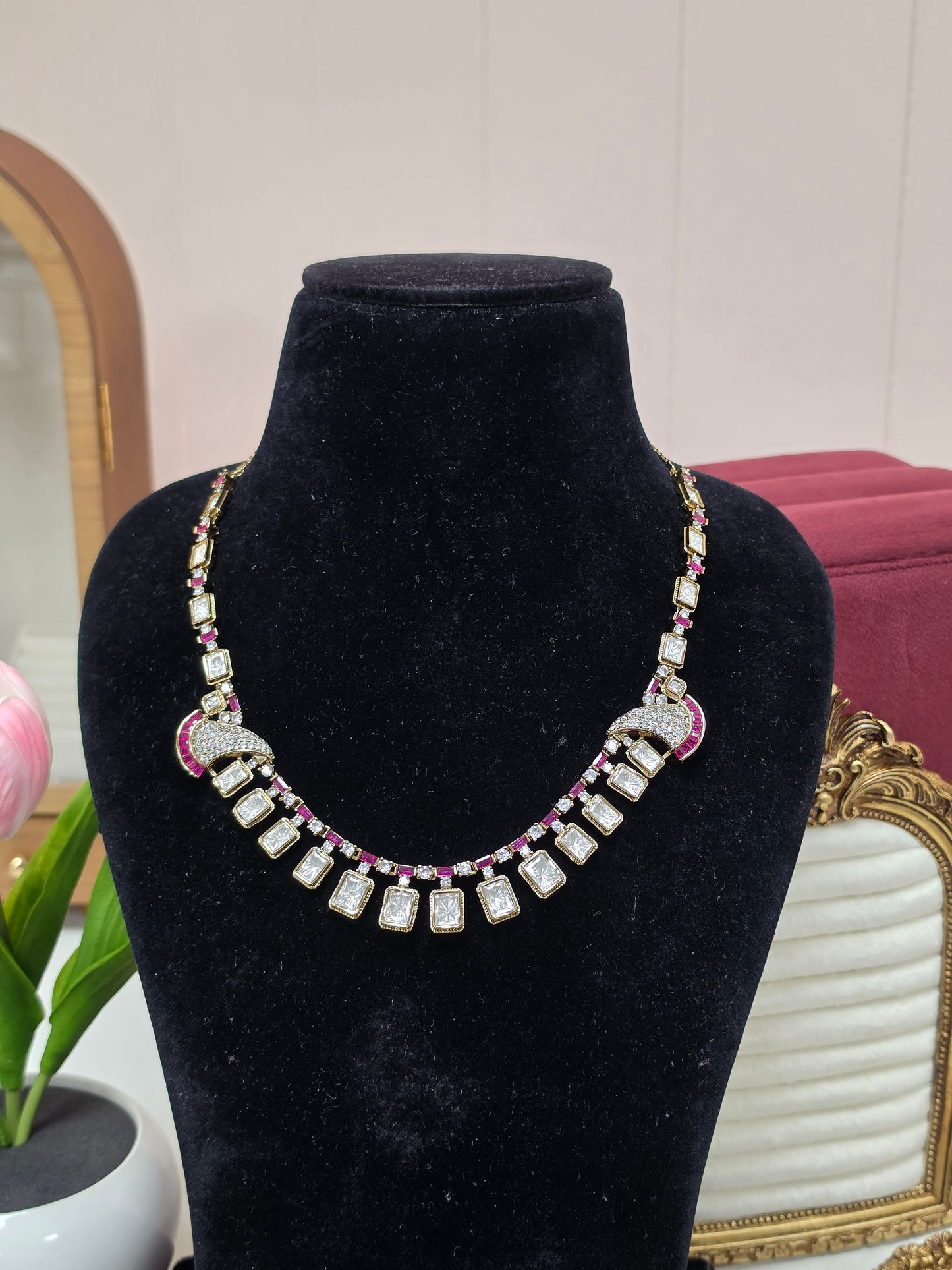 Shreya premium mosonaite kundan set(Ruby)