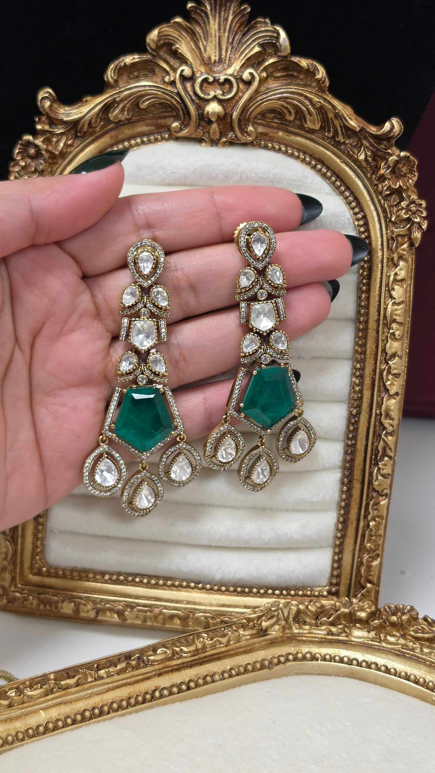 Roja premium gold plated moisonaite kundan set