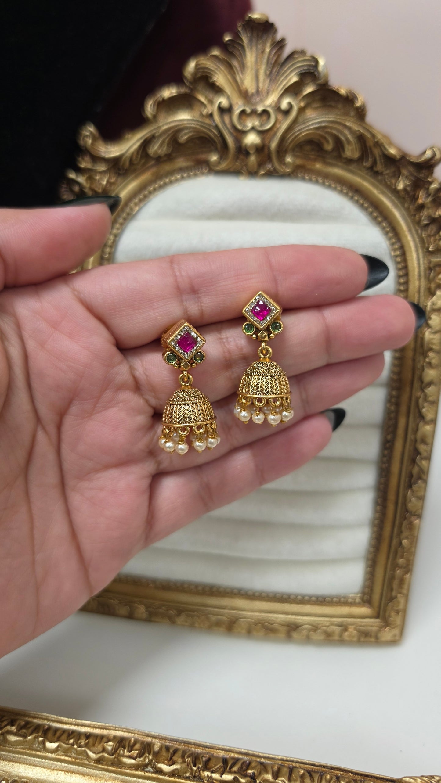 Tara heritage premium gold plated set