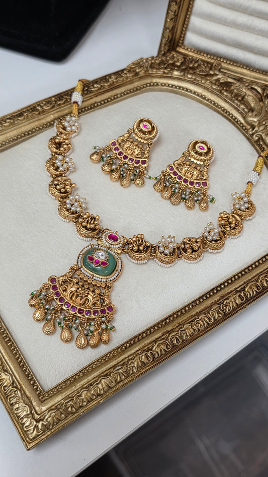Kaveri heritage gold plated set