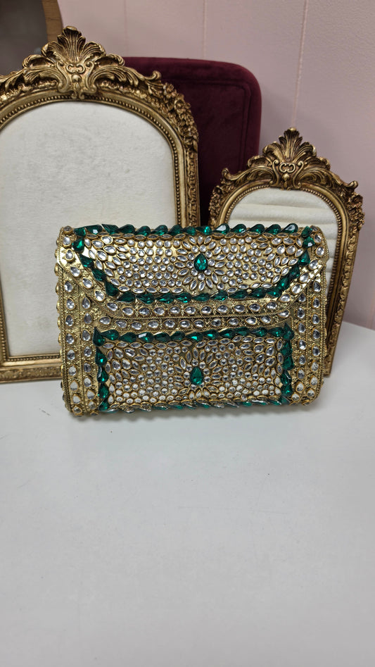 Naina kundan brass clutch