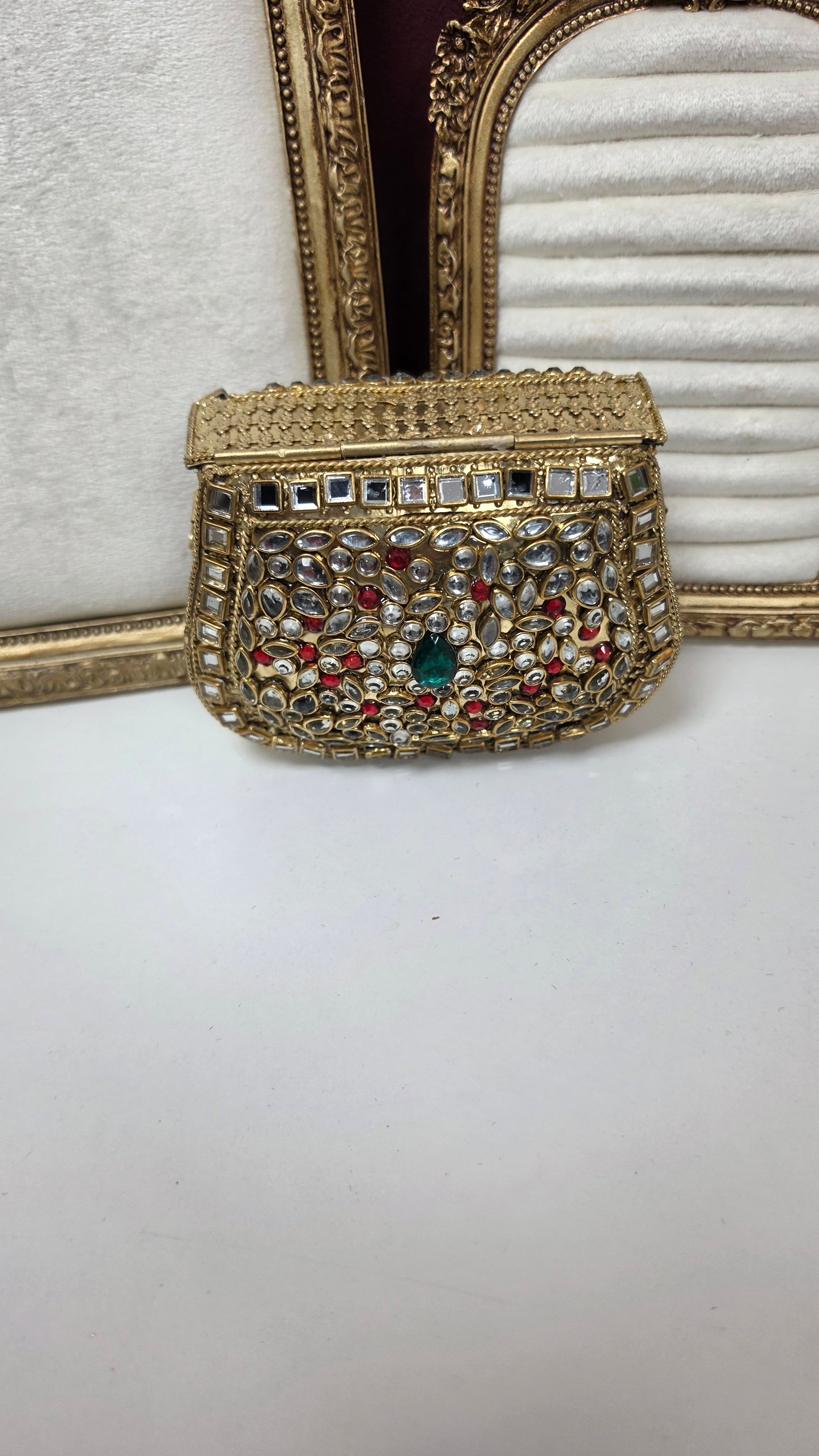 Disha kundan brass clutch(small)