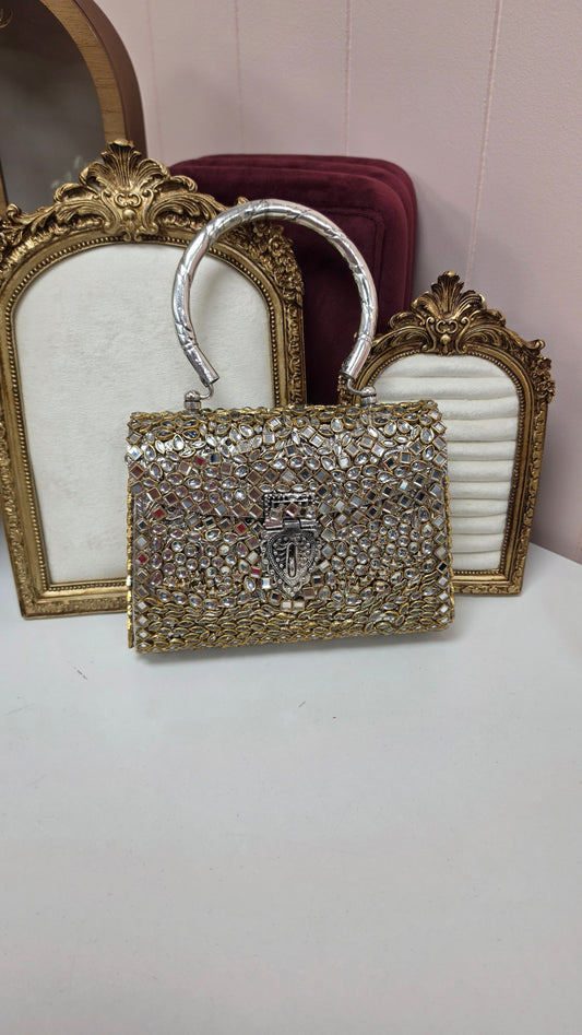 Urmi kundan brass clutch