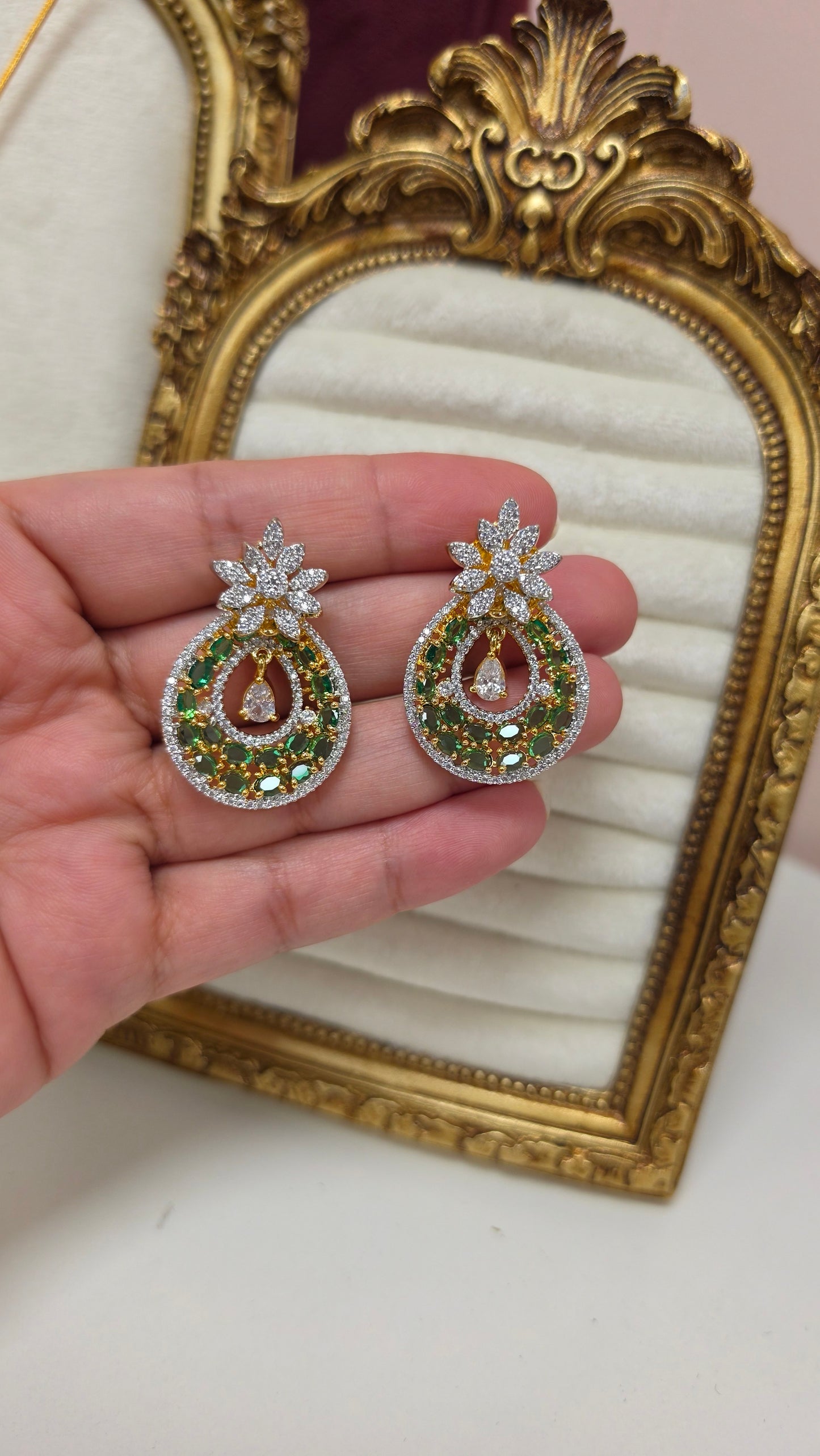 Priya  gold plated pendent set ( Green)
