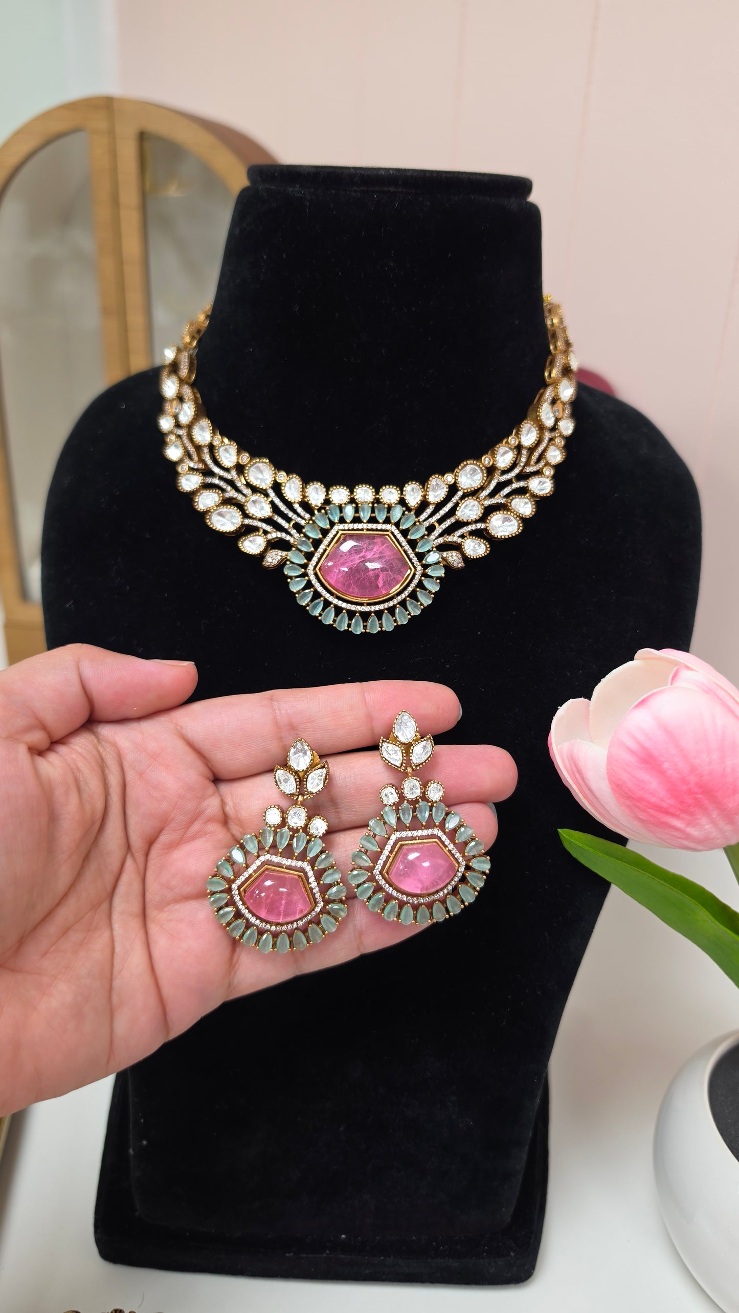 Lai premium mosonaite kundan set
