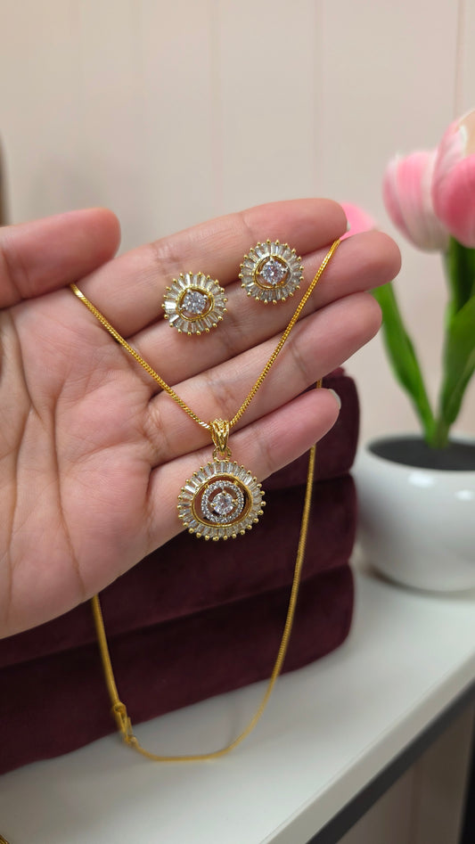 Shaheen pendent set