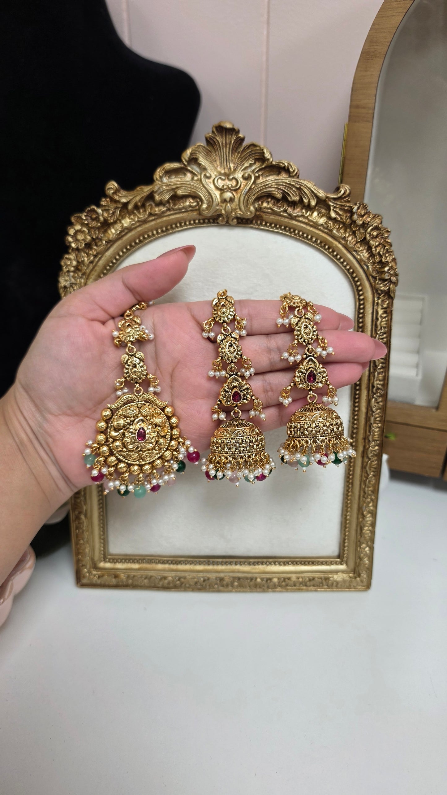 Sakhi jhumkis with tikka Set(Many color options)
