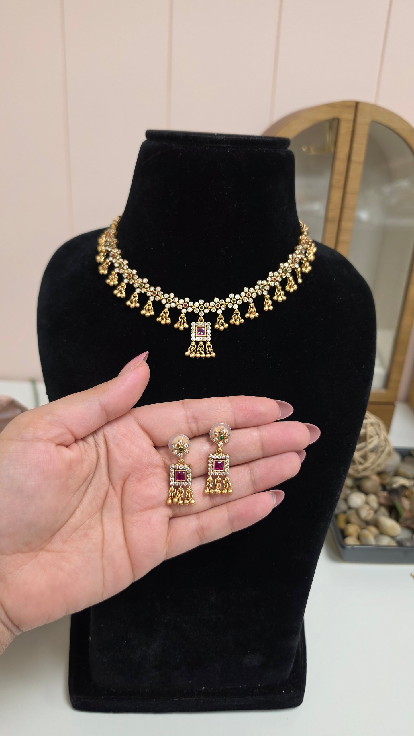 Darcy necklace set