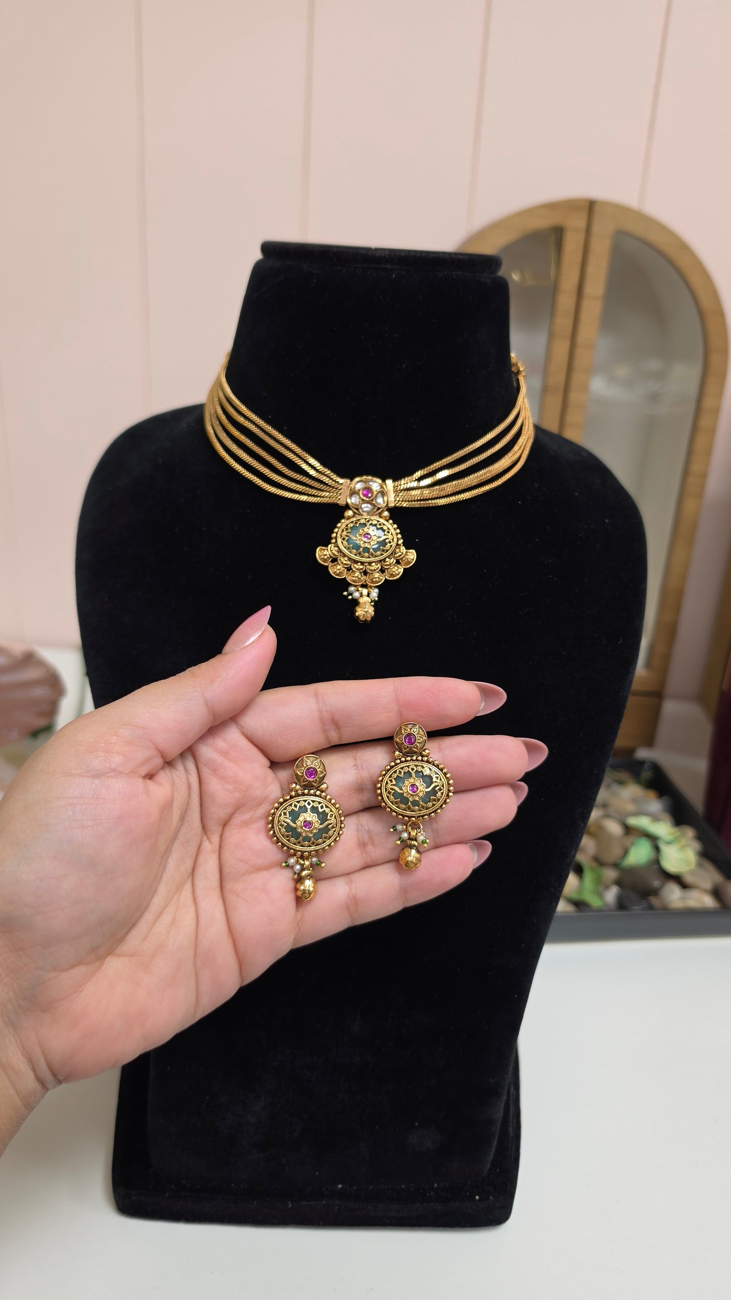 Khyati heritage kundan set