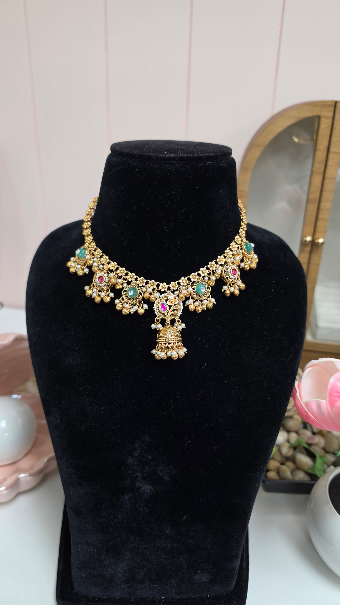 Geena heritage kundan set