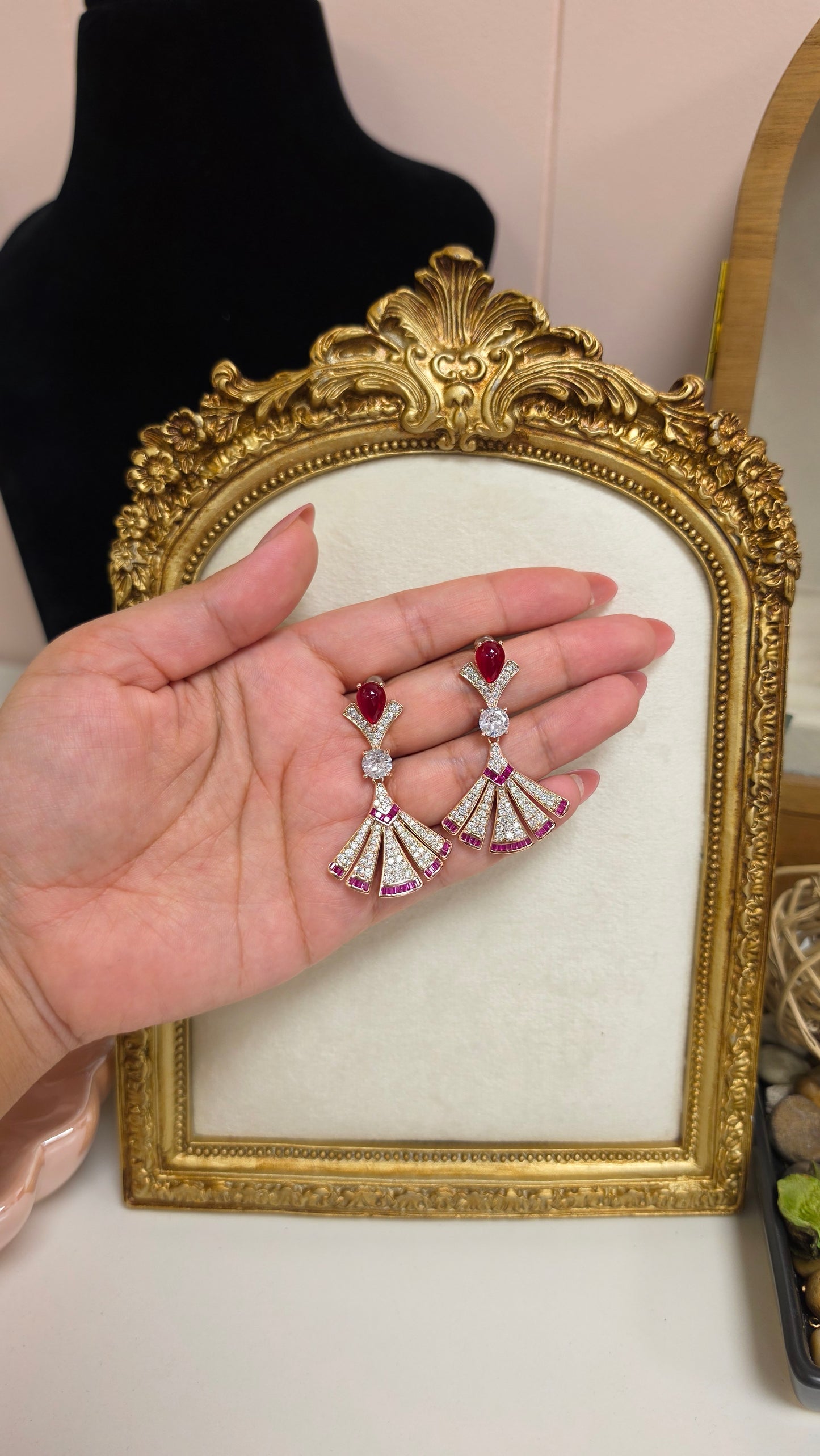 Navi Earrings