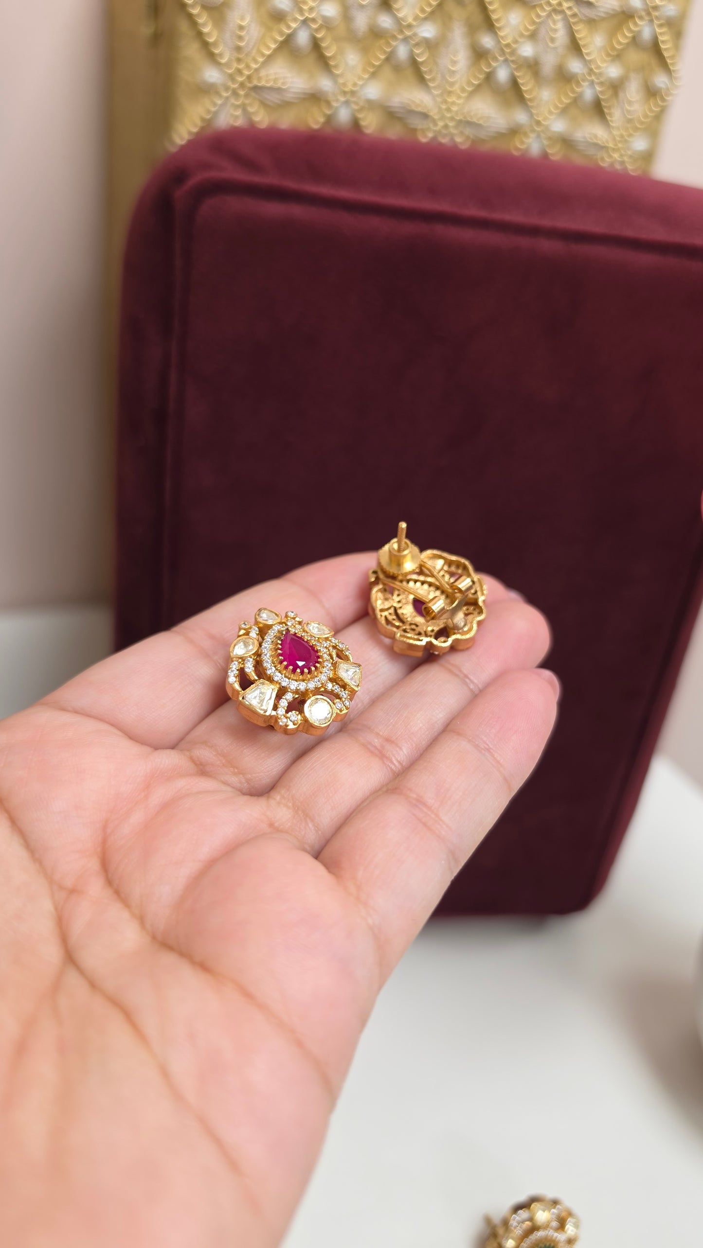 Parin sunheri kundan studs(With color options)