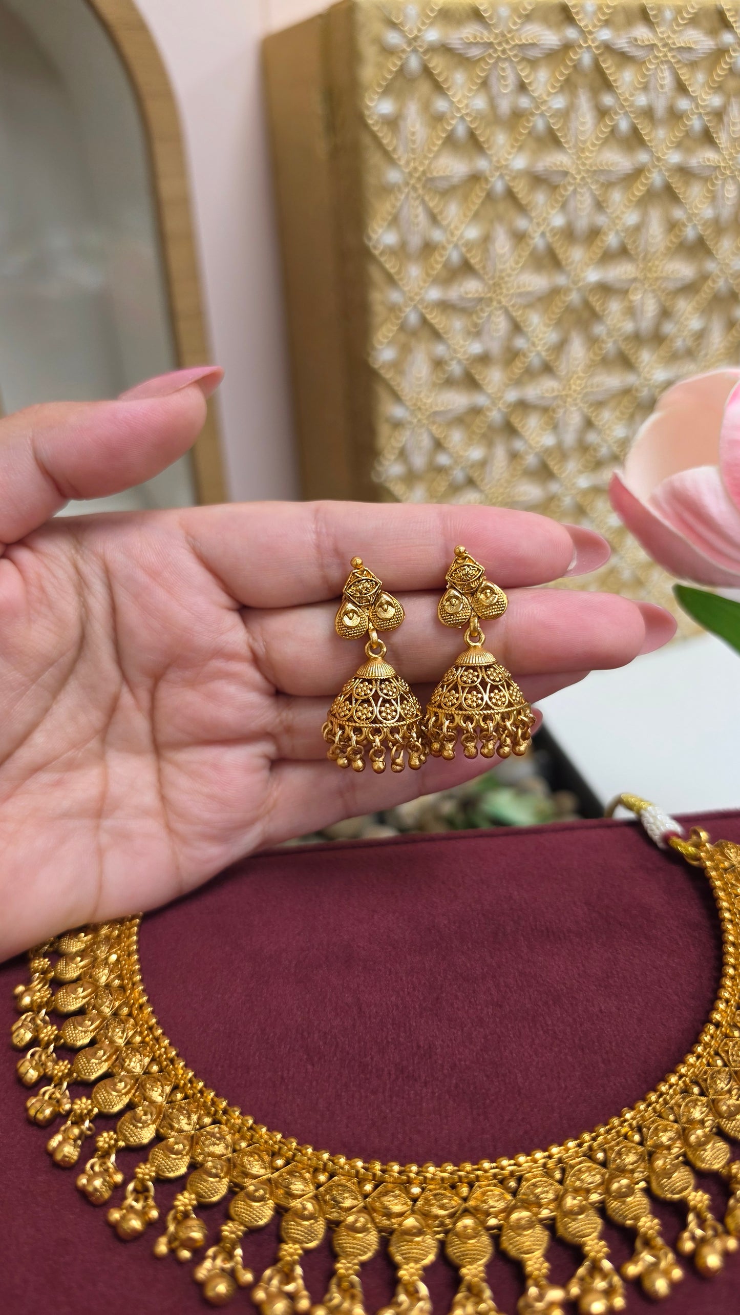 Ditya premium gold plated set