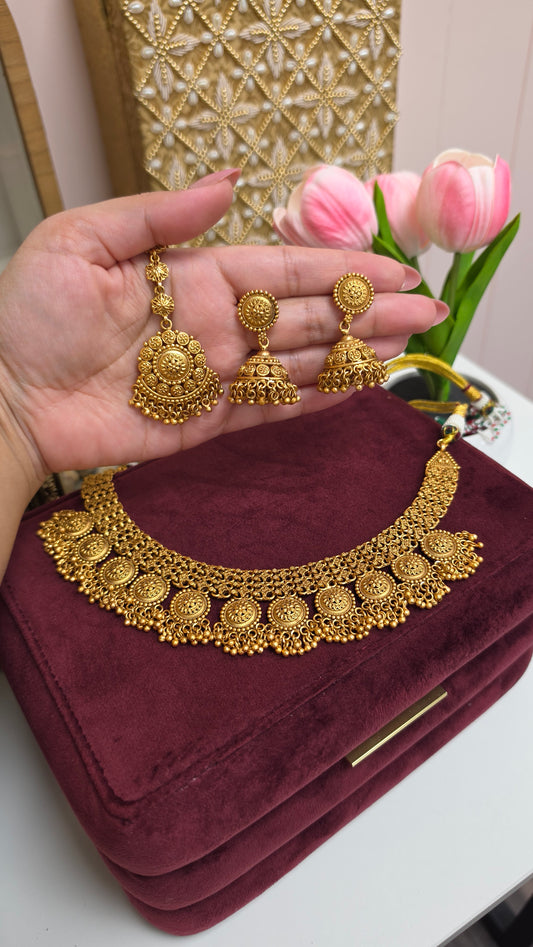Pakhi premium gold plated set