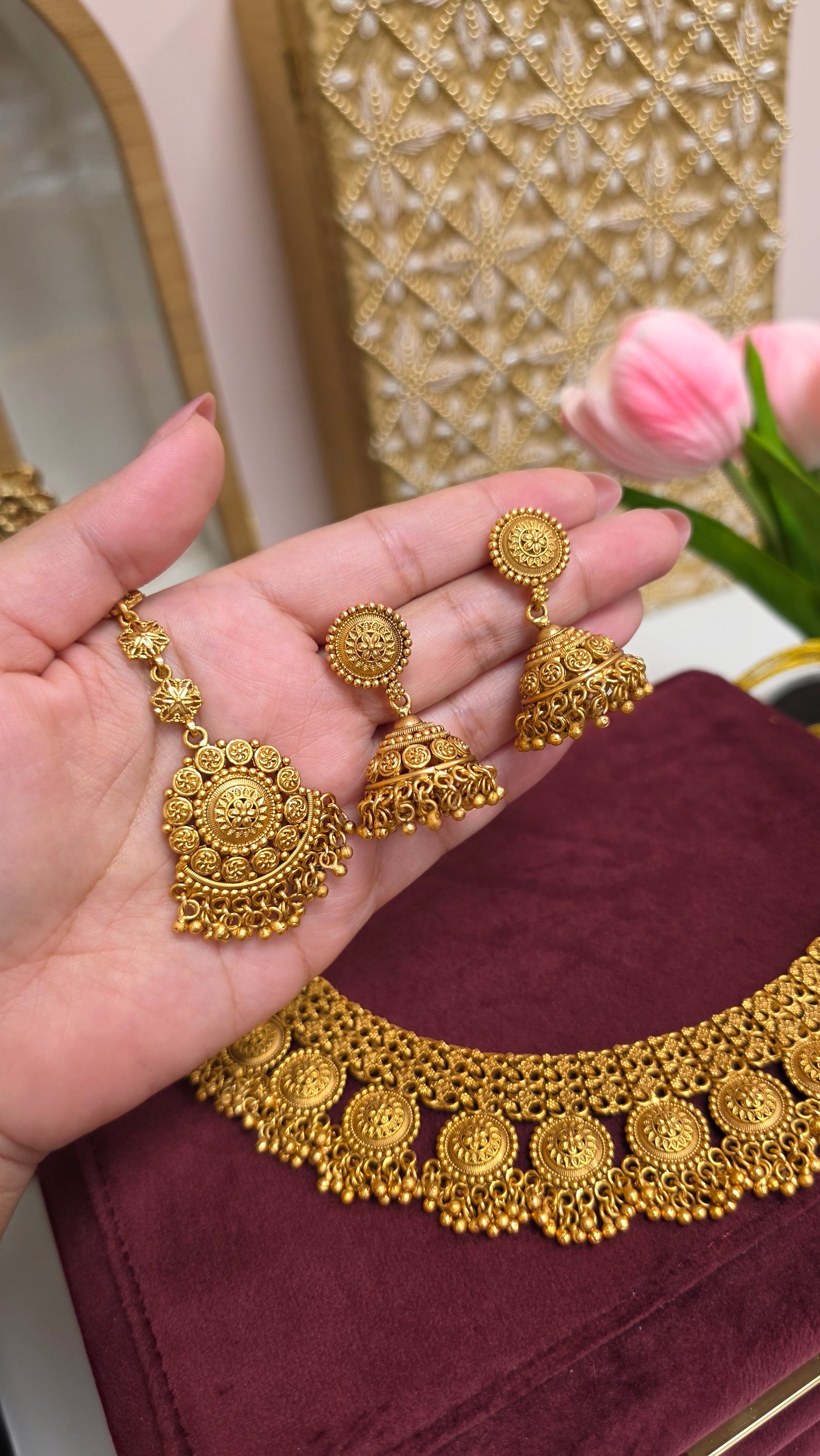 Pakhi premium gold plated set