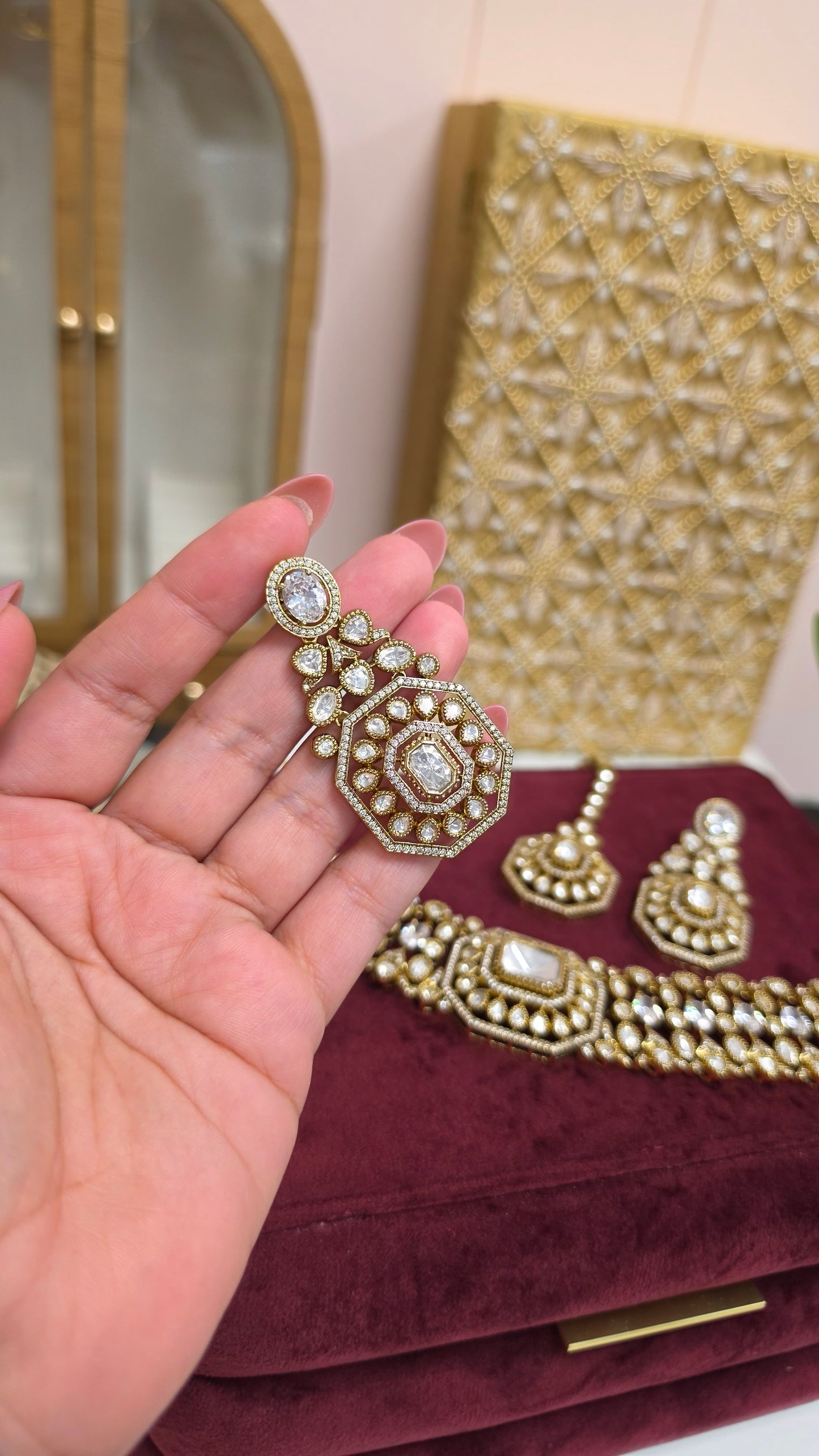 Sabi premium kundan set
