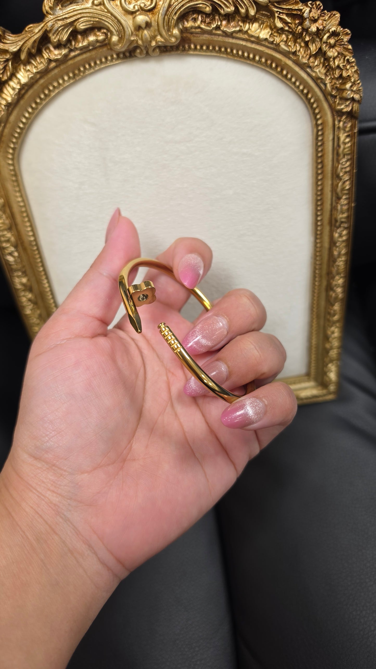 Bracelet for bhabhi( women)
