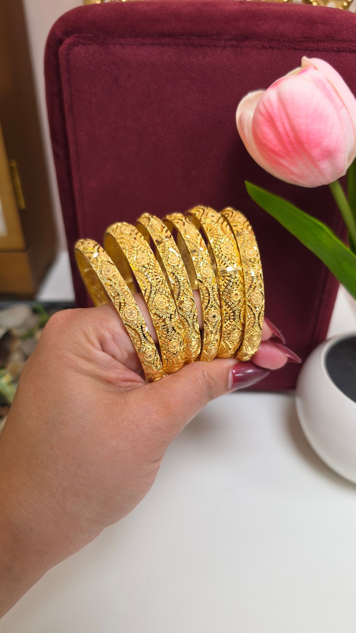 Vani gold look bangles set