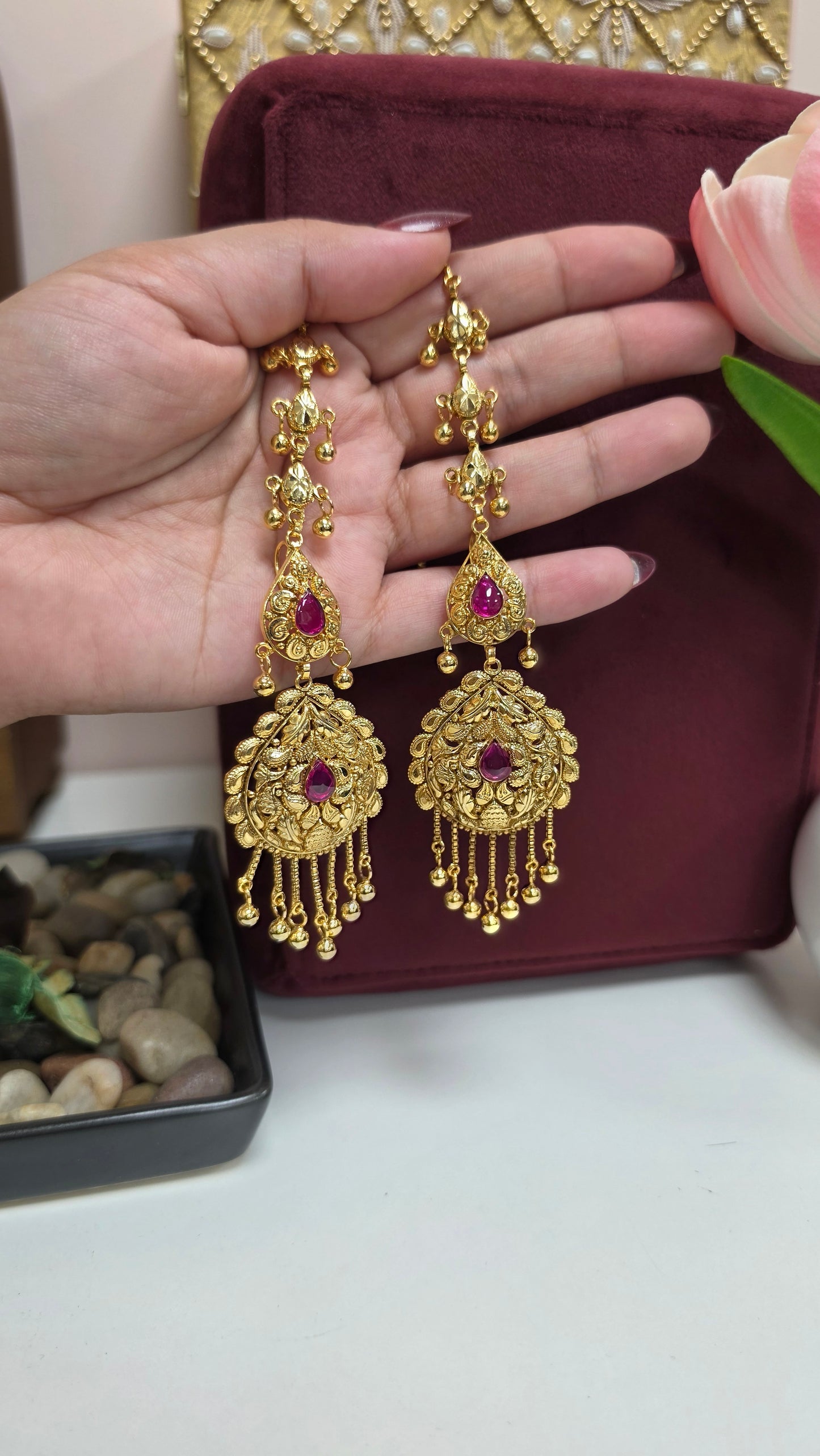 Amneet gold plated kundan Earrings (Ruby)