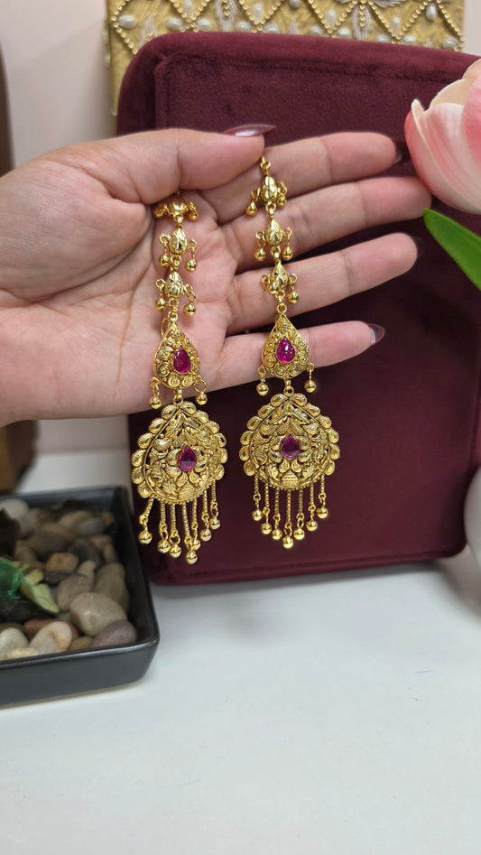 Amneet gold plated kundan Earrings (Ruby)