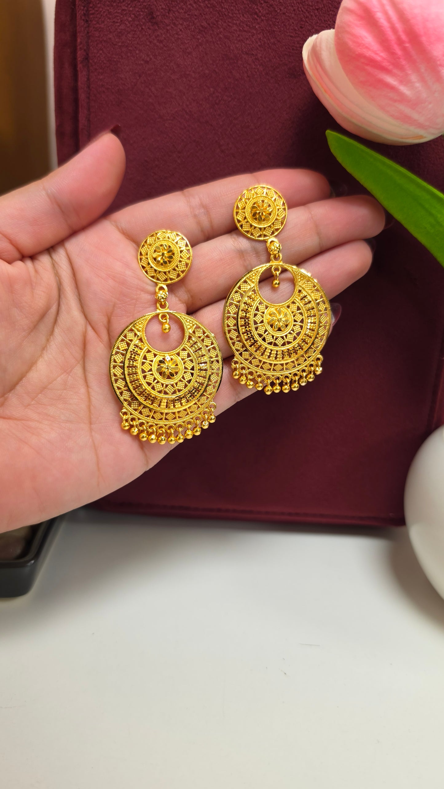 Dilprit gold look earrings