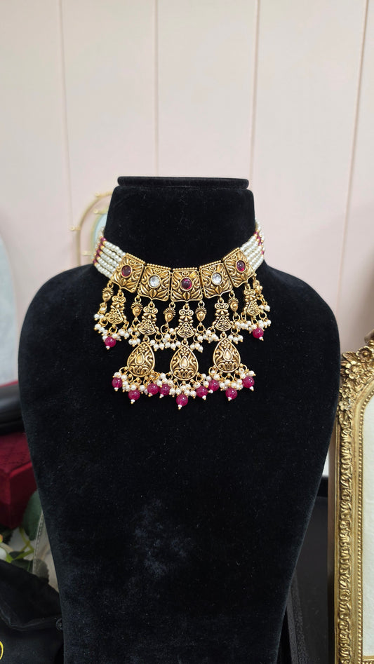 Juspreet kundan set (Ruby)