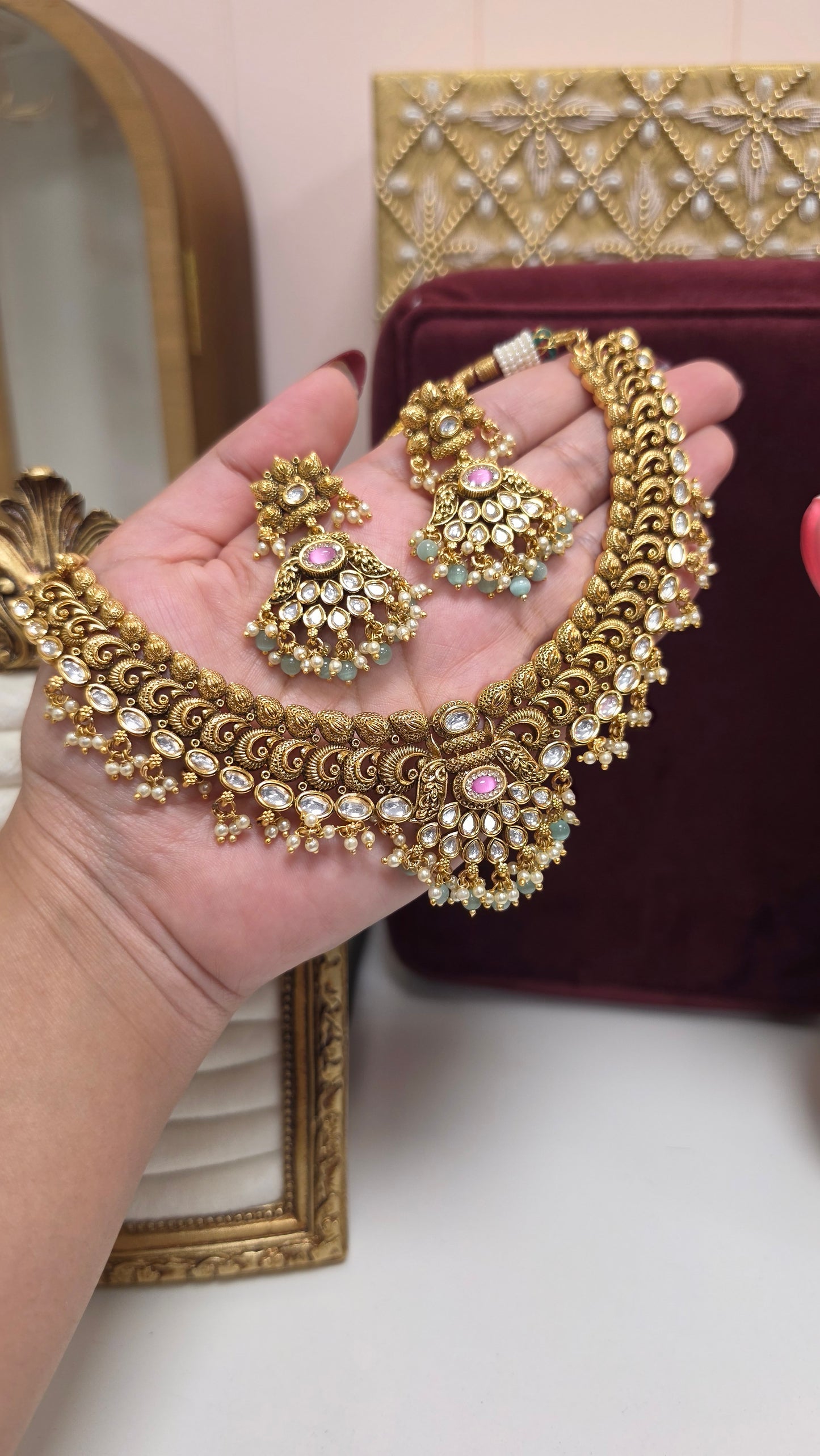 Amna premium heritage kundan set