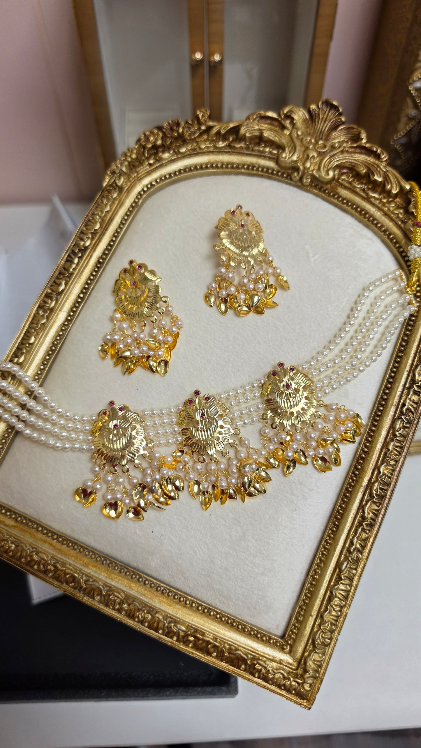 Lovisha jadau set