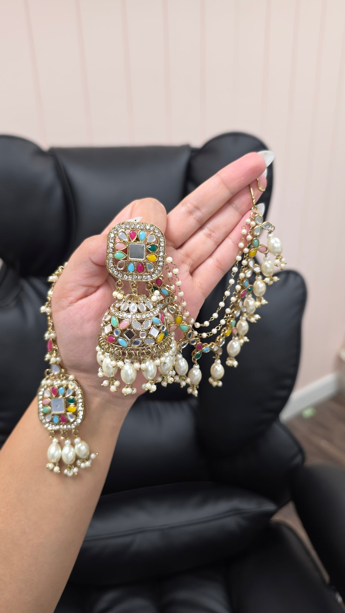 Iqra jhumkis with Tikka set